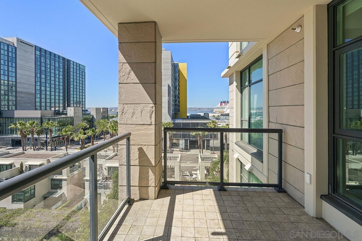 Detail Gallery Image 51 of 72 For 1199  Pacific Hwy  #704,  San Diego,  CA 92101 - 2 Beds | 2 Baths