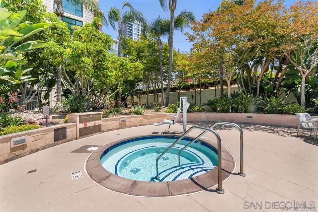 Detail Gallery Image 59 of 66 For 1199  Pacific Hwy  #704,  San Diego,  CA 92101 - 2 Beds | 2 Baths