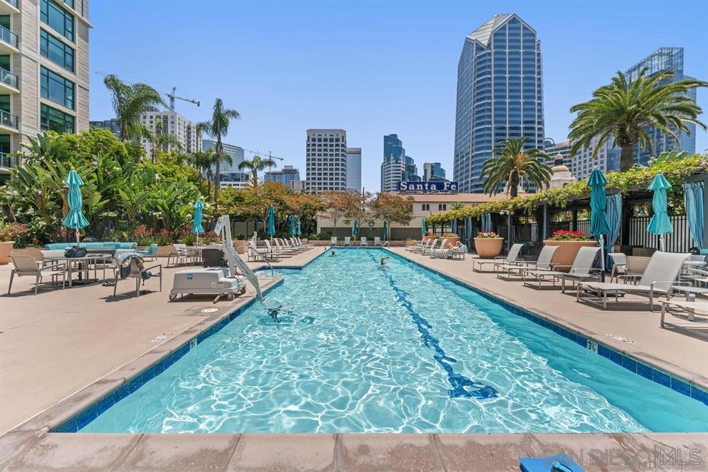 Detail Gallery Image 60 of 72 For 1199  Pacific Hwy  #704,  San Diego,  CA 92101 - 2 Beds | 2 Baths