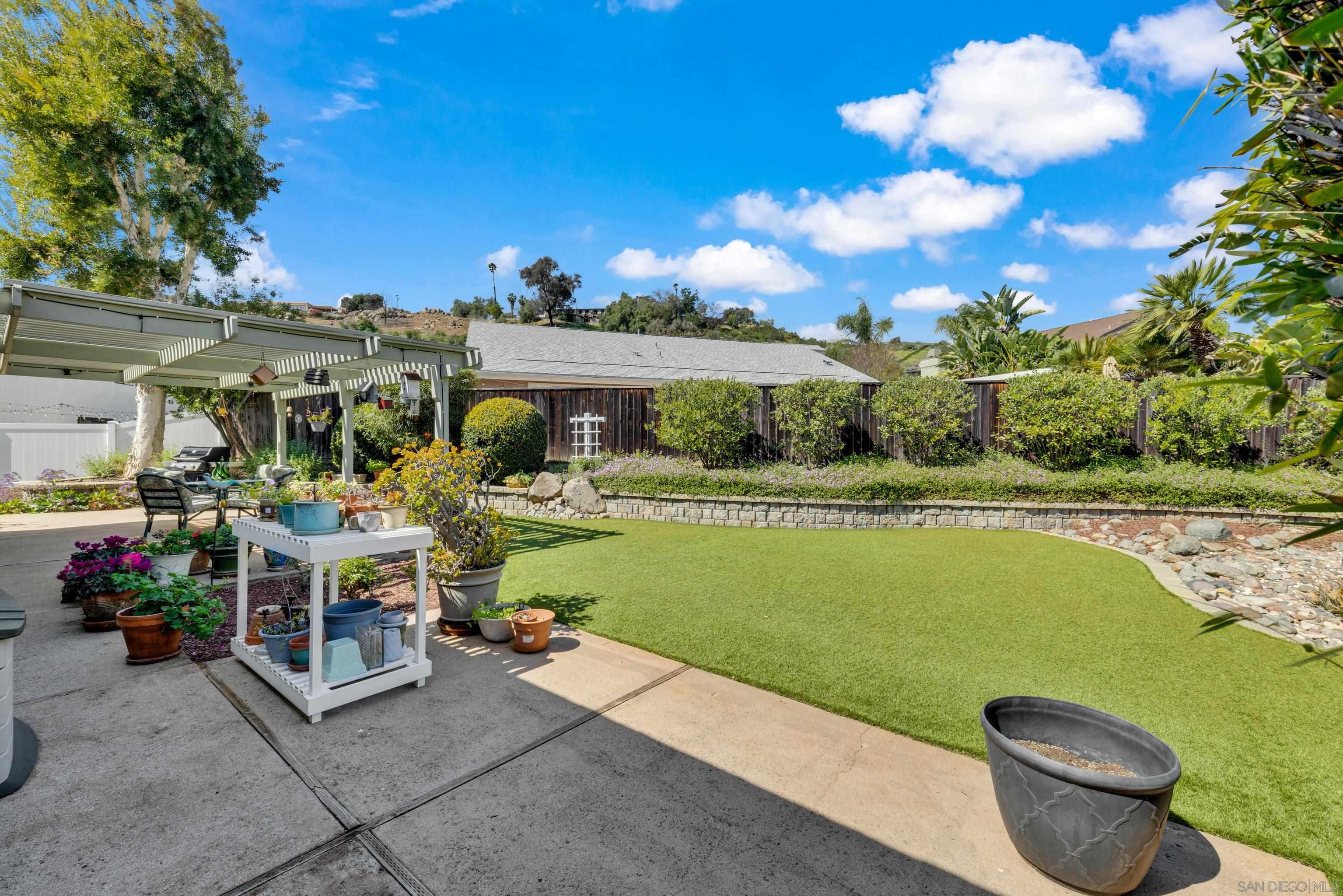 Detail Gallery Image 25 of 52 For 810  Madison Ave, Escondido,  CA 92026 - 4 Beds | 2 Baths