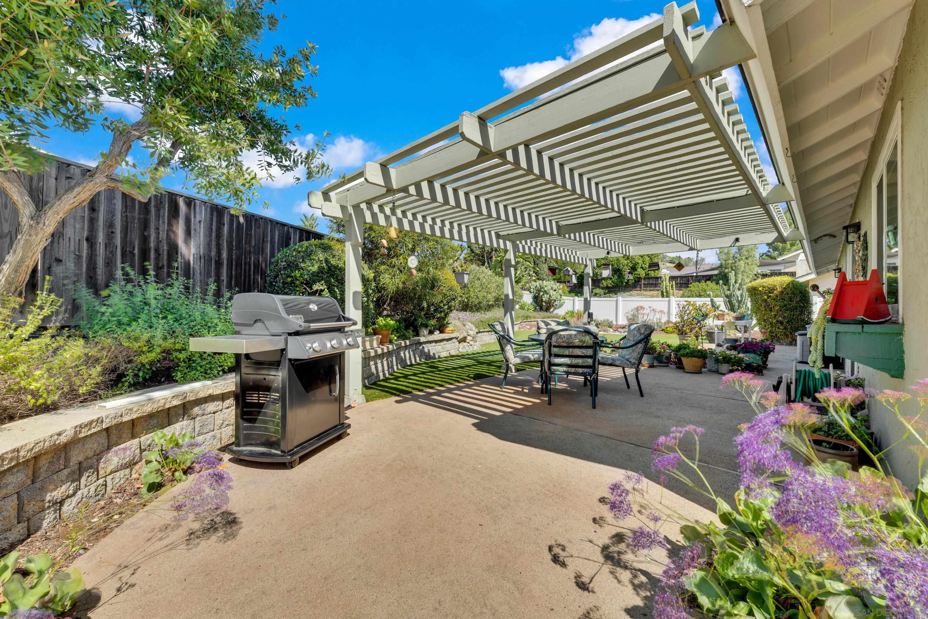 Detail Gallery Image 26 of 52 For 810  Madison Ave, Escondido,  CA 92026 - 4 Beds | 2 Baths