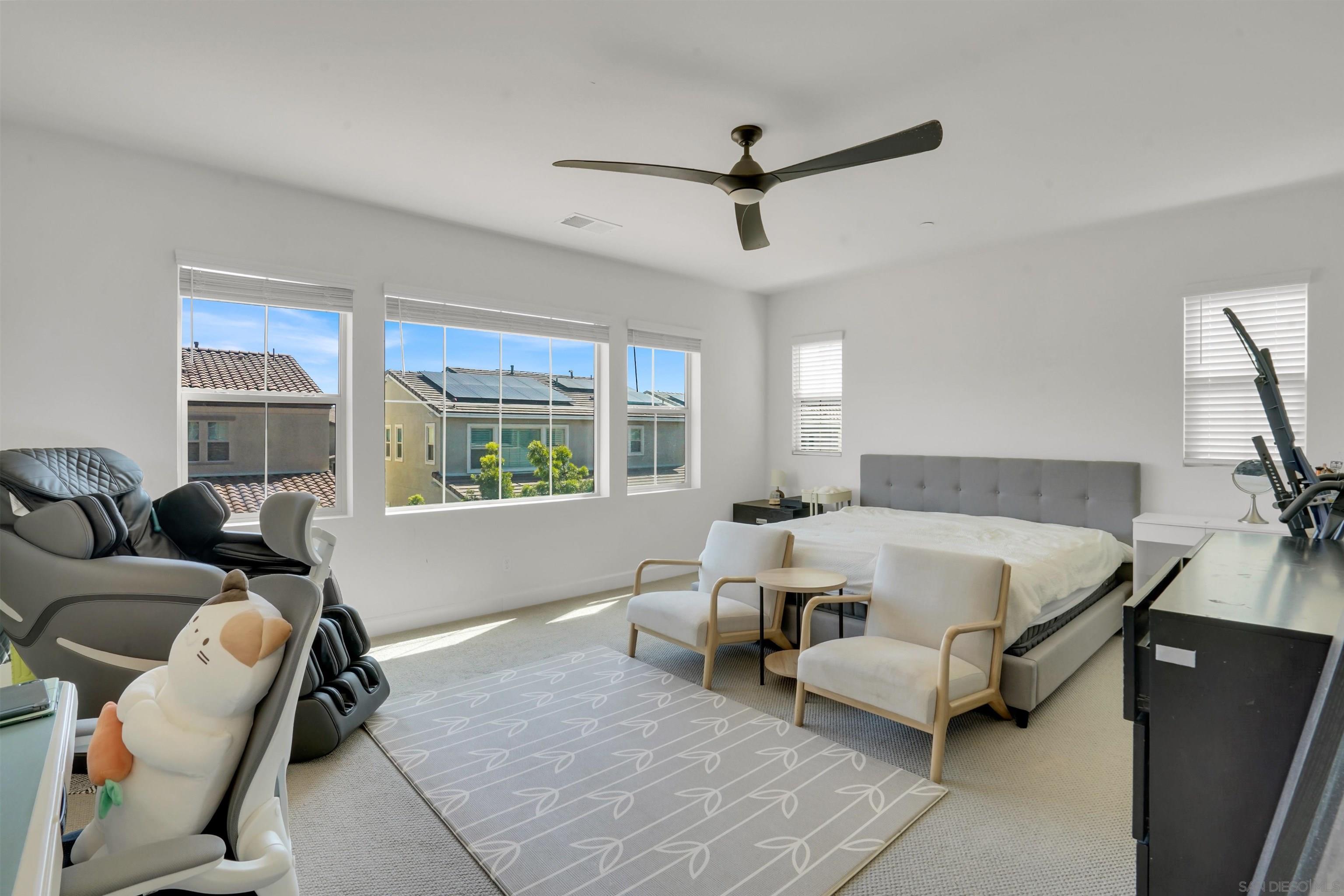 Detail Gallery Image 18 of 60 For 1246  Camino Prado, Chula Vista,  CA 91913 - 4 Beds | 3/1 Baths