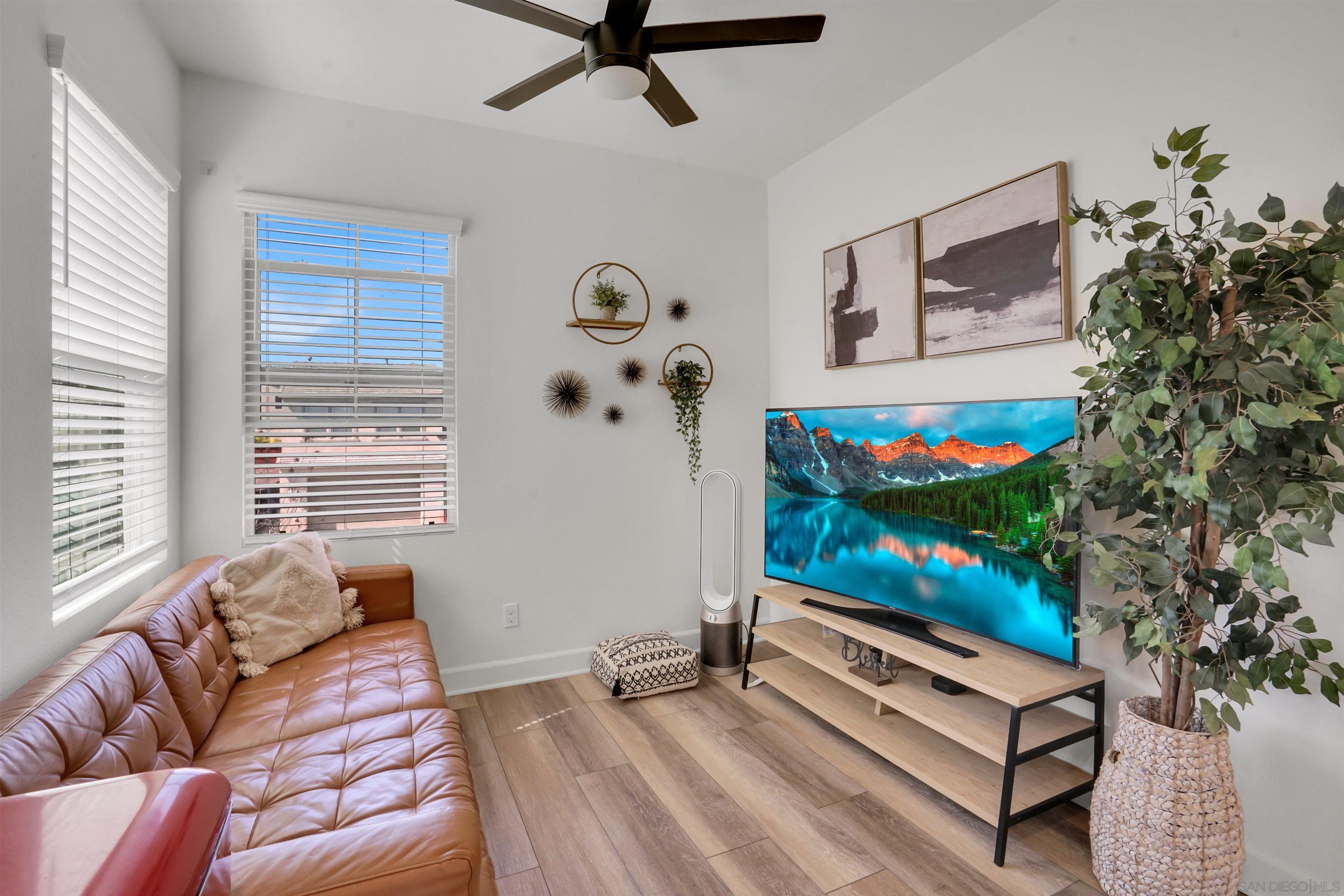 Detail Gallery Image 24 of 60 For 1246  Camino Prado, Chula Vista,  CA 91913 - 4 Beds | 3/1 Baths