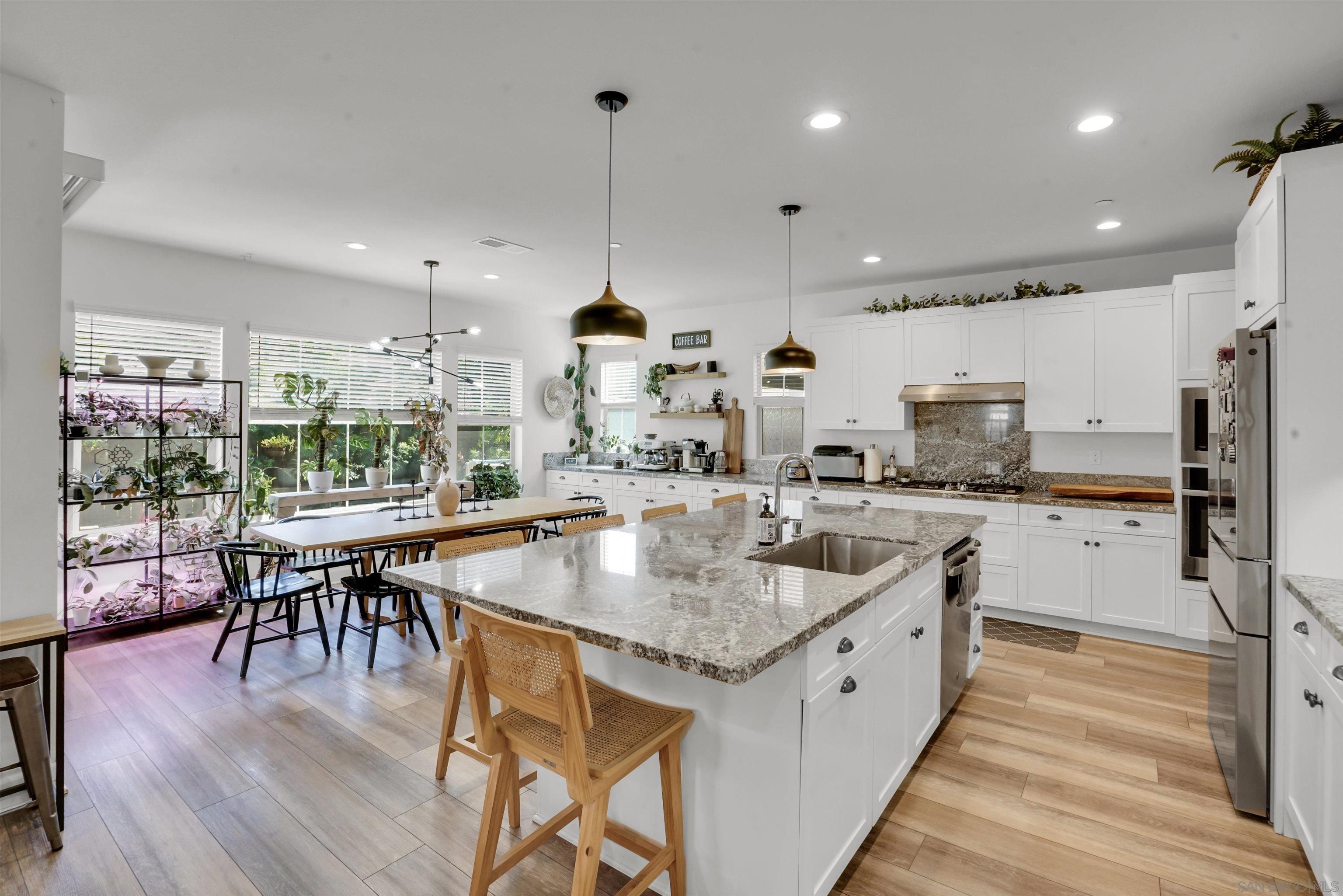 Detail Gallery Image 35 of 60 For 1246  Camino Prado, Chula Vista,  CA 91913 - 4 Beds | 3/1 Baths