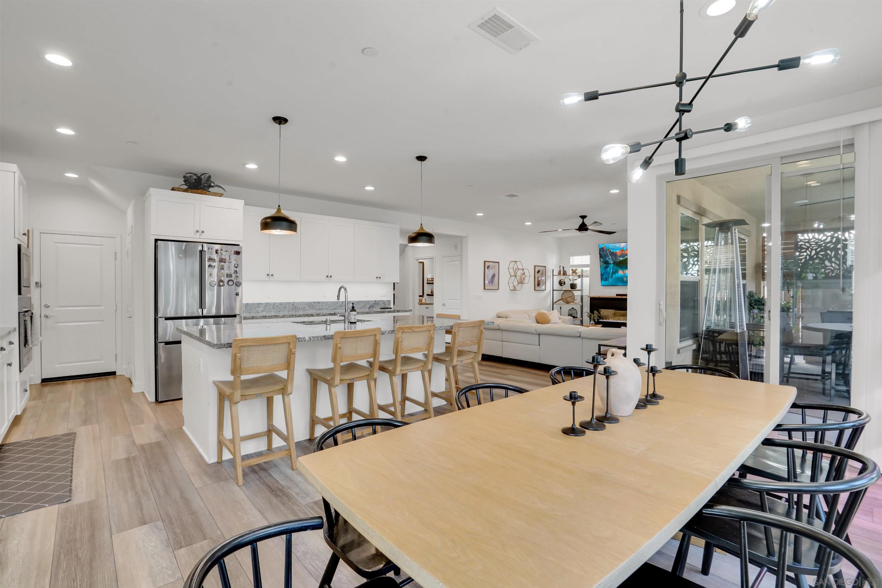 Detail Gallery Image 37 of 60 For 1246  Camino Prado, Chula Vista,  CA 91913 - 4 Beds | 3/1 Baths