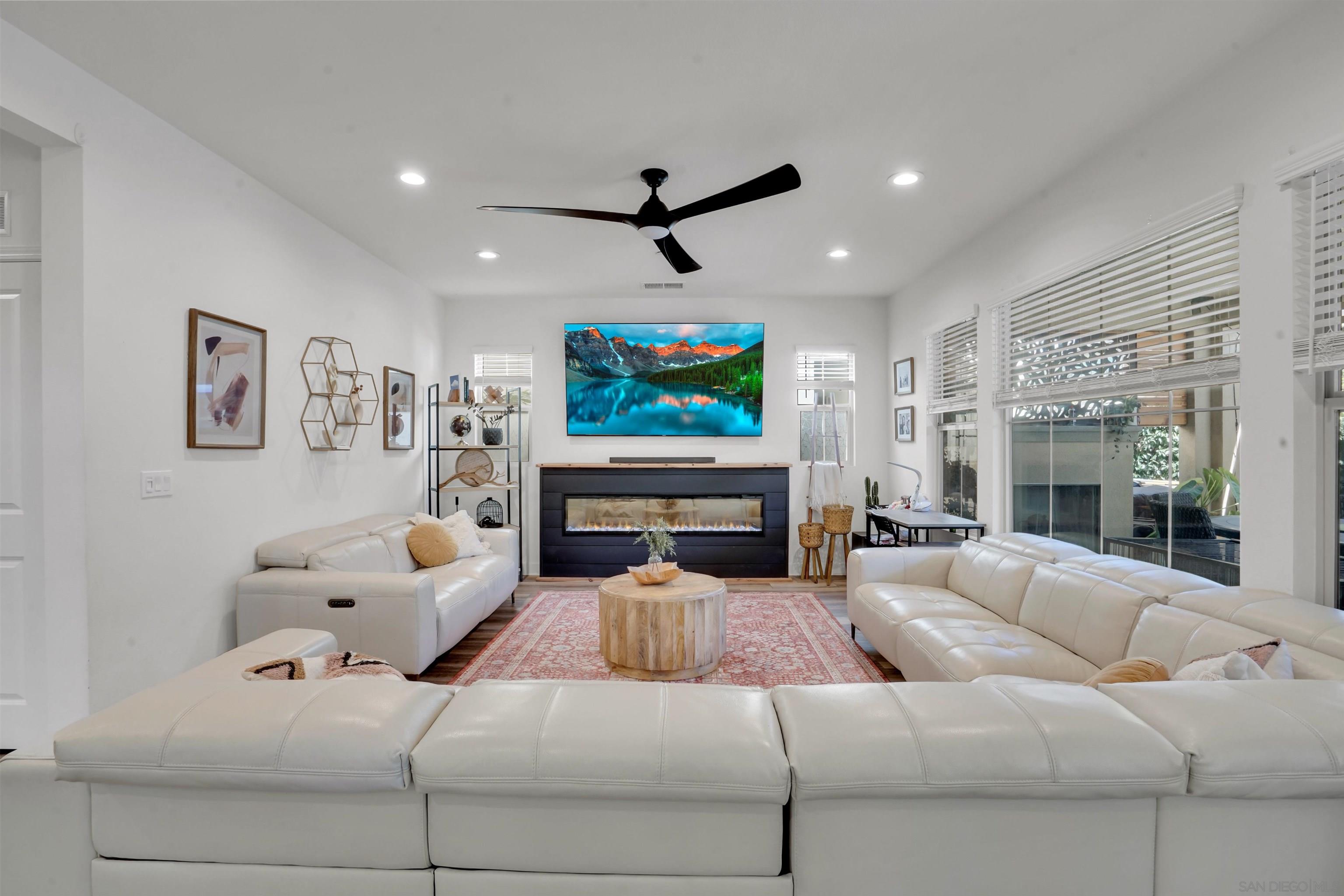 Detail Gallery Image 41 of 60 For 1246  Camino Prado, Chula Vista,  CA 91913 - 4 Beds | 3/1 Baths