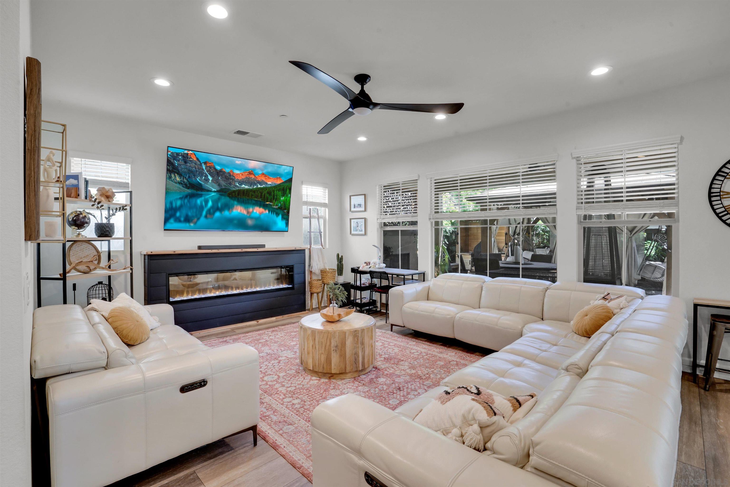 Detail Gallery Image 43 of 60 For 1246  Camino Prado, Chula Vista,  CA 91913 - 4 Beds | 3/1 Baths