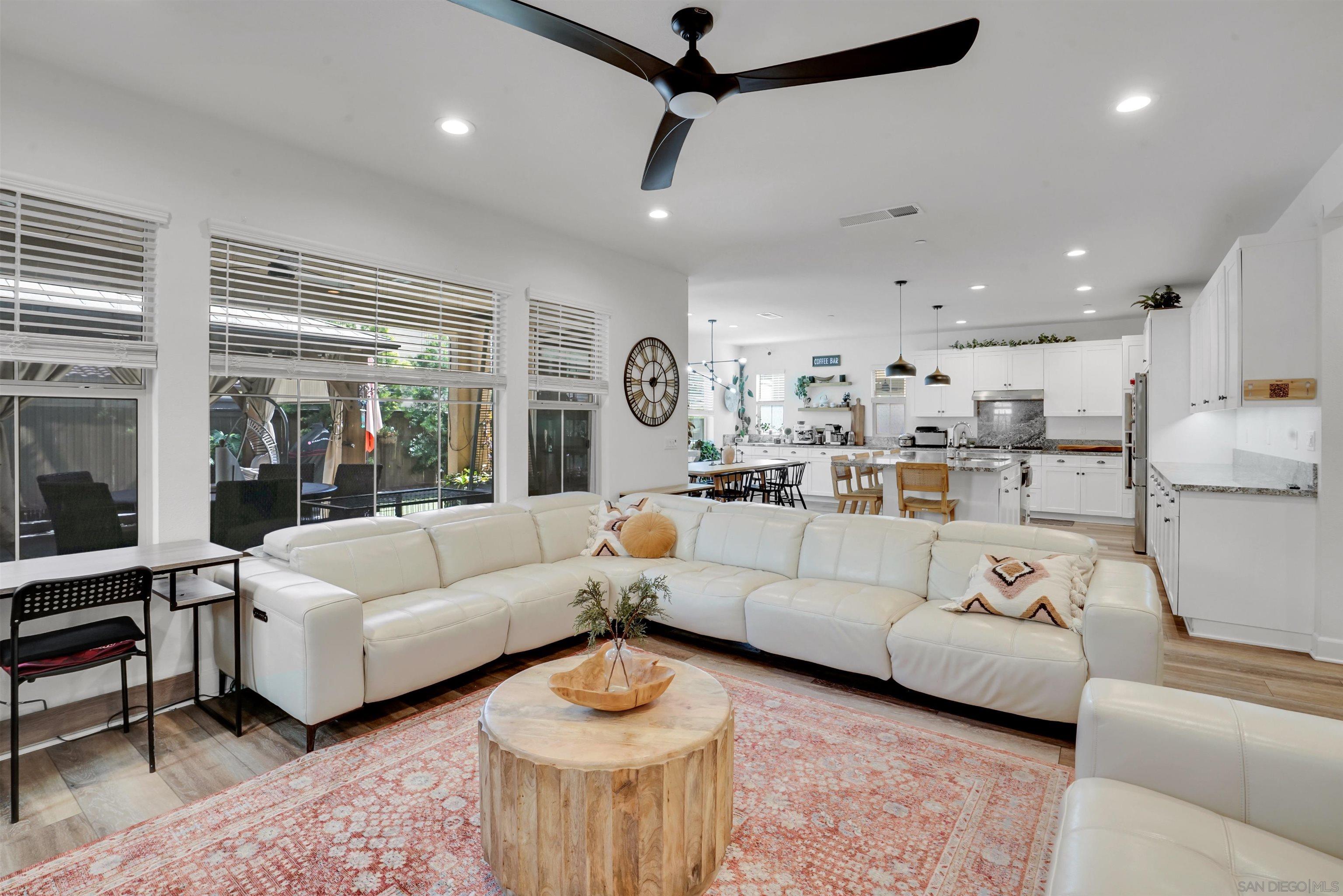 Detail Gallery Image 44 of 60 For 1246  Camino Prado, Chula Vista,  CA 91913 - 4 Beds | 3/1 Baths