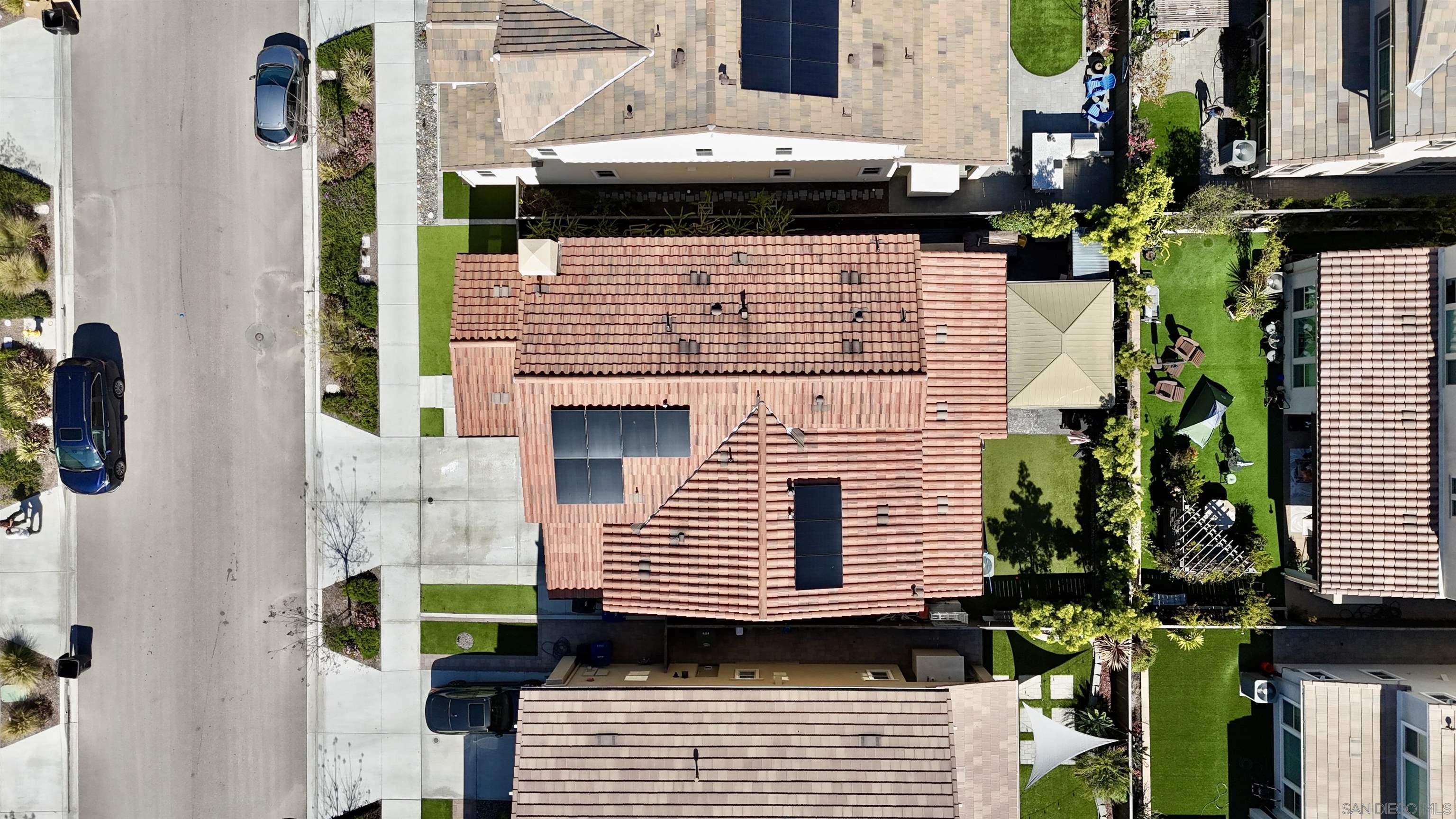 Detail Gallery Image 7 of 60 For 1246  Camino Prado, Chula Vista,  CA 91913 - 4 Beds | 3/1 Baths