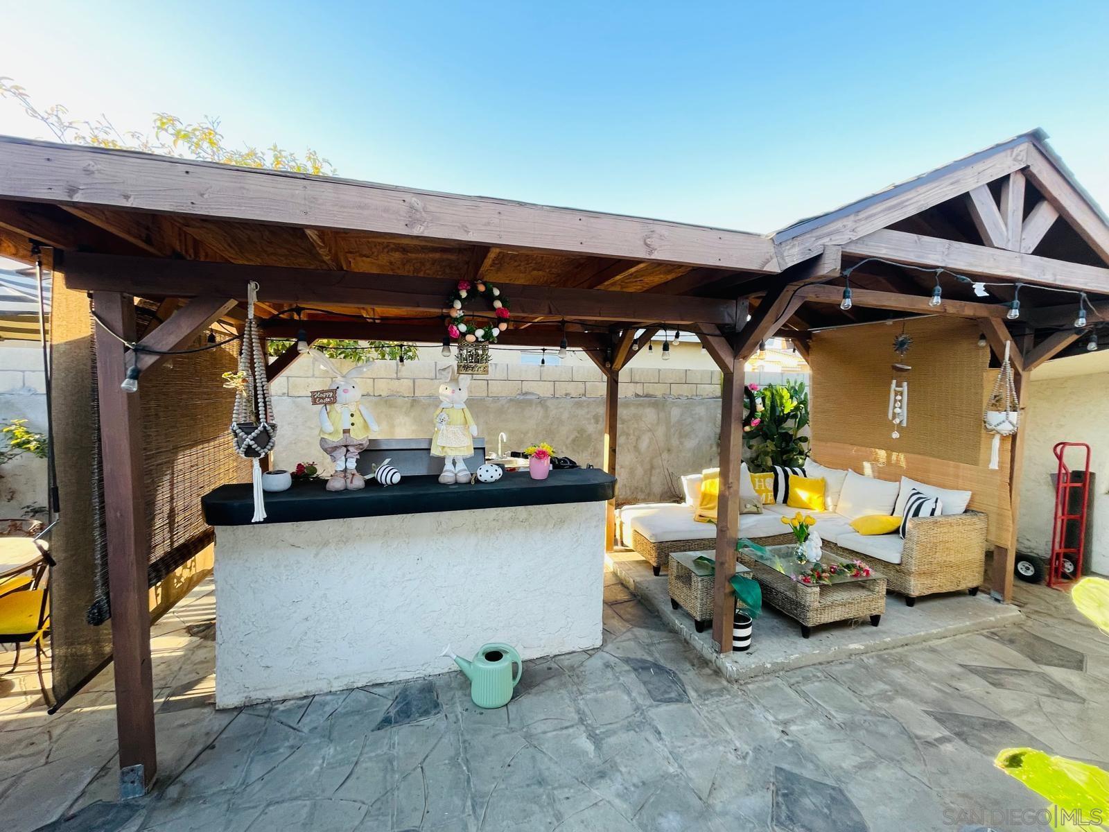 Detail Gallery Image 14 of 27 For 1384  Pequena St., San Diego,  CA 92154 - 4 Beds | 2 Baths