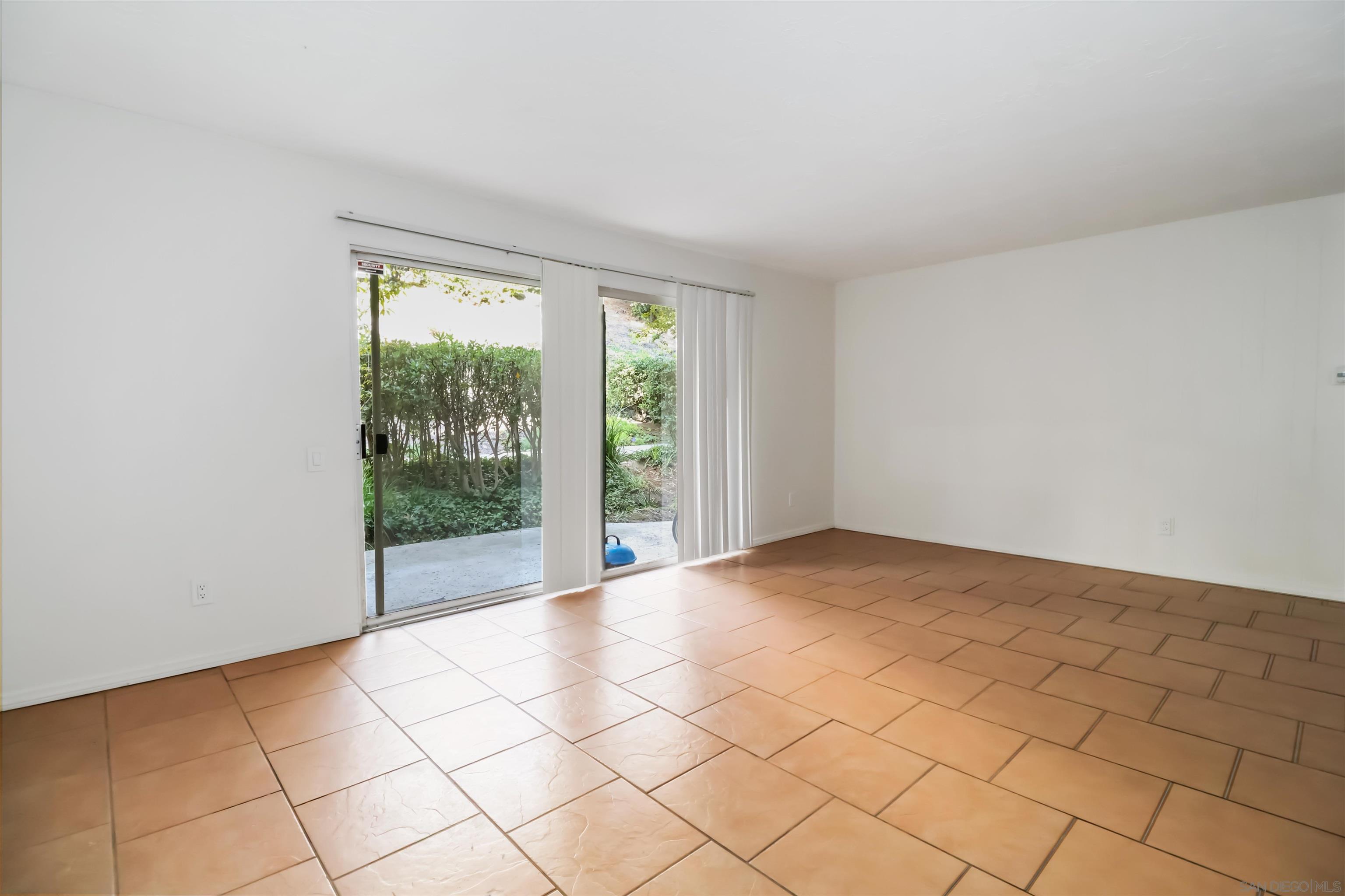 Detail Gallery Image 11 of 30 For 5700  Baltimore Dr  187, La Mesa,  CA 91942 - 1 Beds | 1 Baths