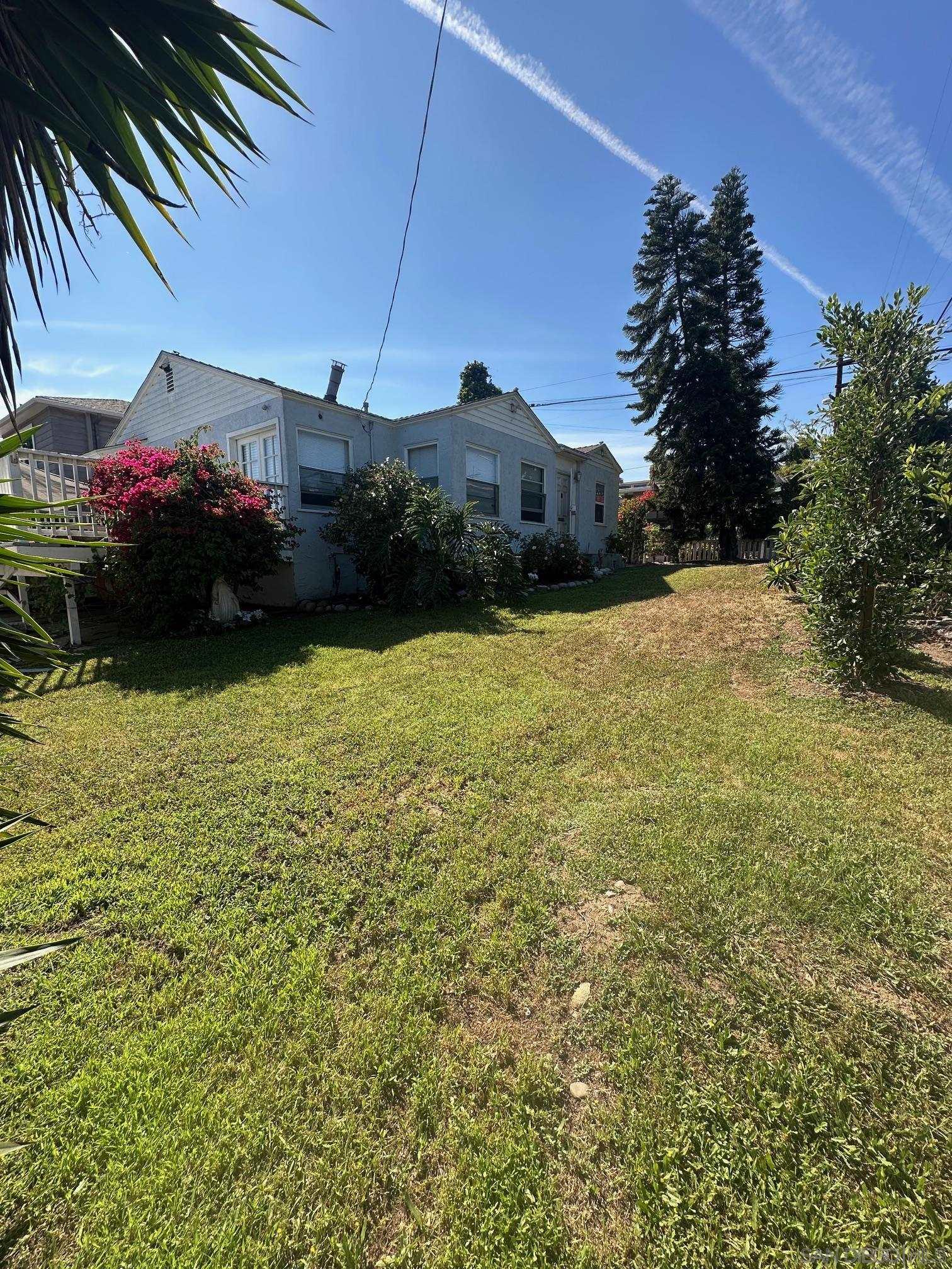 Front Image Thumbnail for SD260007382