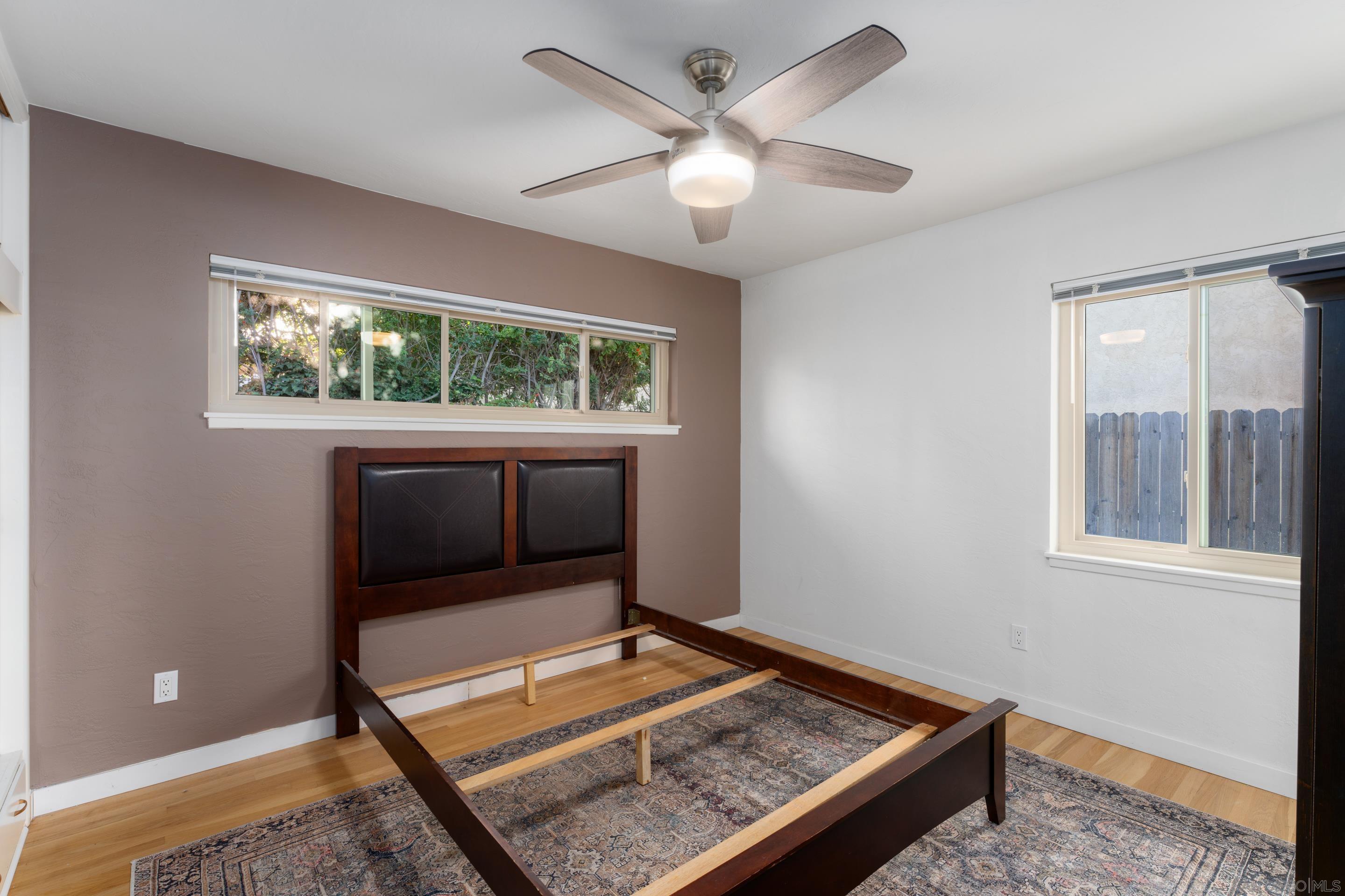 Detail Gallery Image 20 of 25 For 2036-38  Emerald St, San Diego,  CA 92109 - – Beds | – Baths