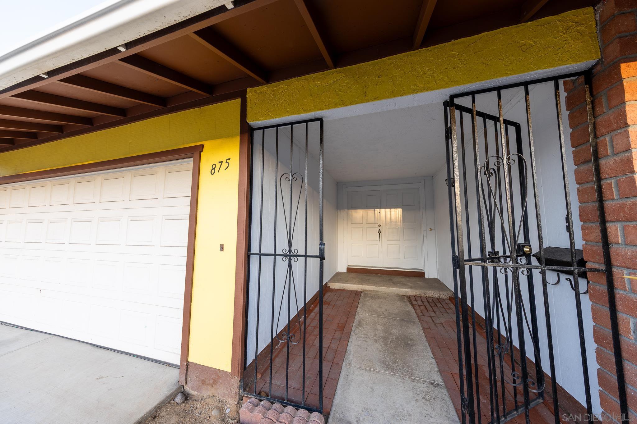 Detail Gallery Image 3 of 11 For 875  Kostner Drive, San Diego,  CA 92154 - 4 Beds | 2 Baths