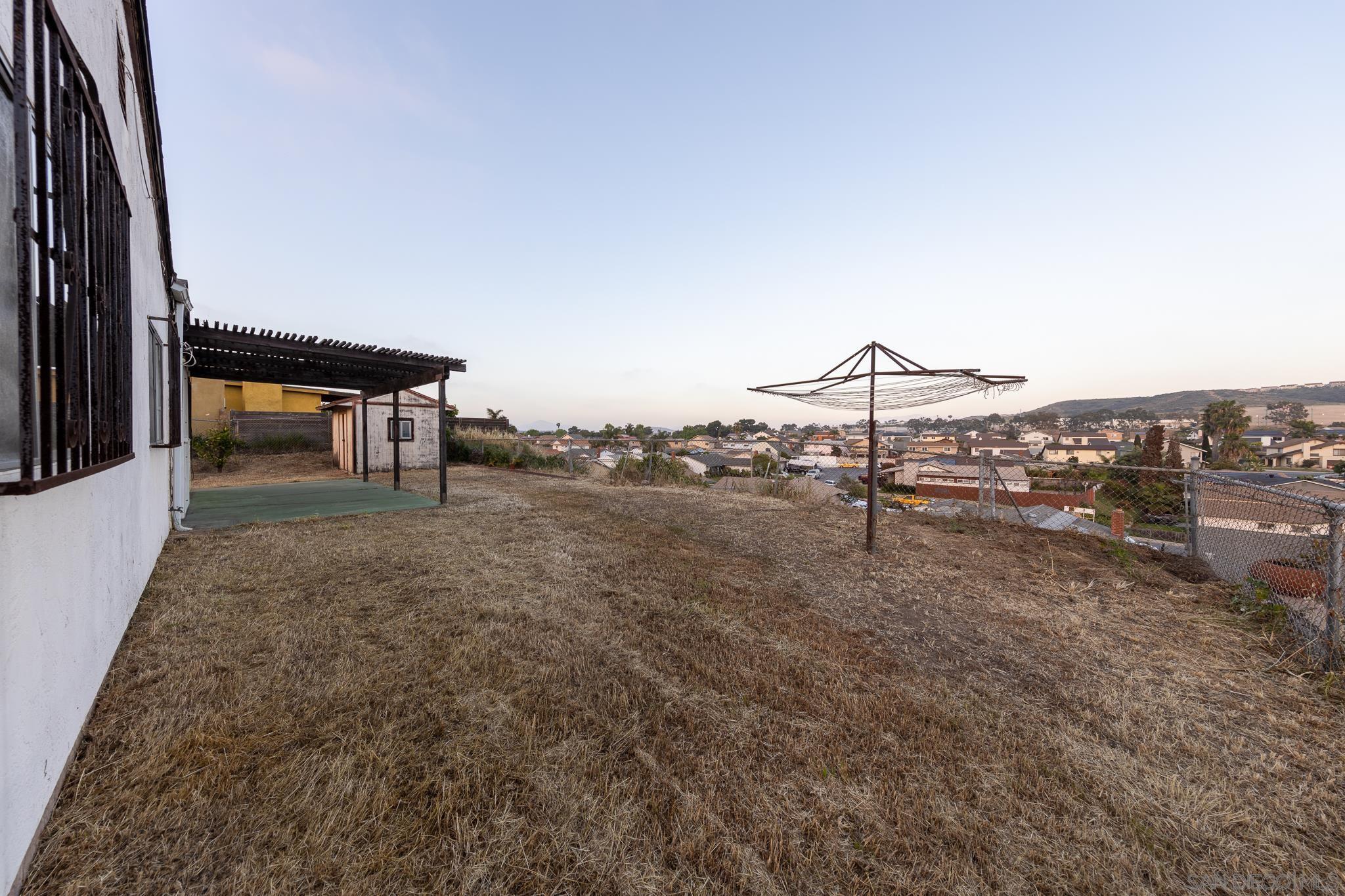 Detail Gallery Image 6 of 11 For 875  Kostner Drive, San Diego,  CA 92154 - 4 Beds | 2 Baths