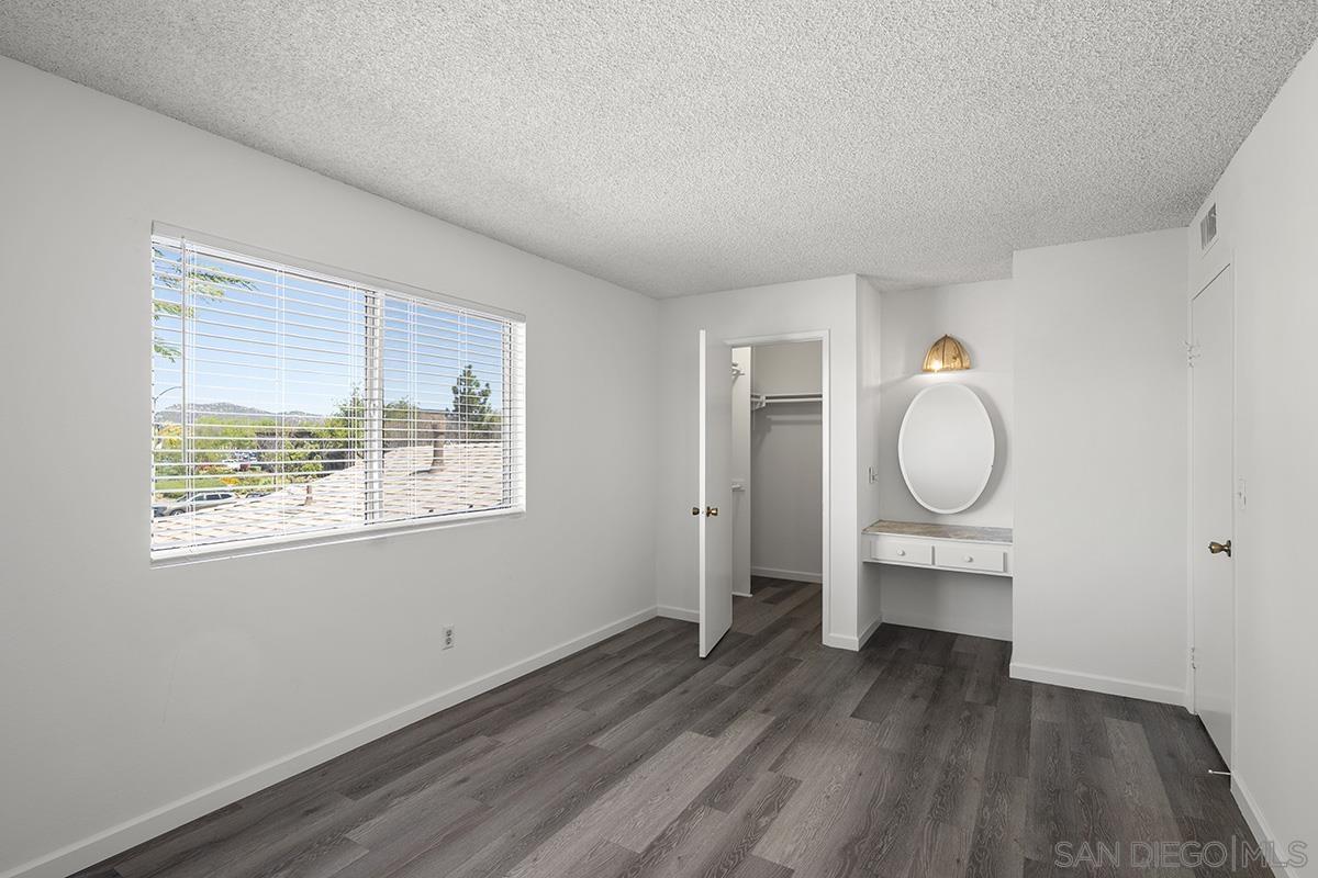 Detail Gallery Image 20 of 29 For 9837  Mission Gorge  #3,  Santee,  CA 92071 - 2 Beds | 1 Baths