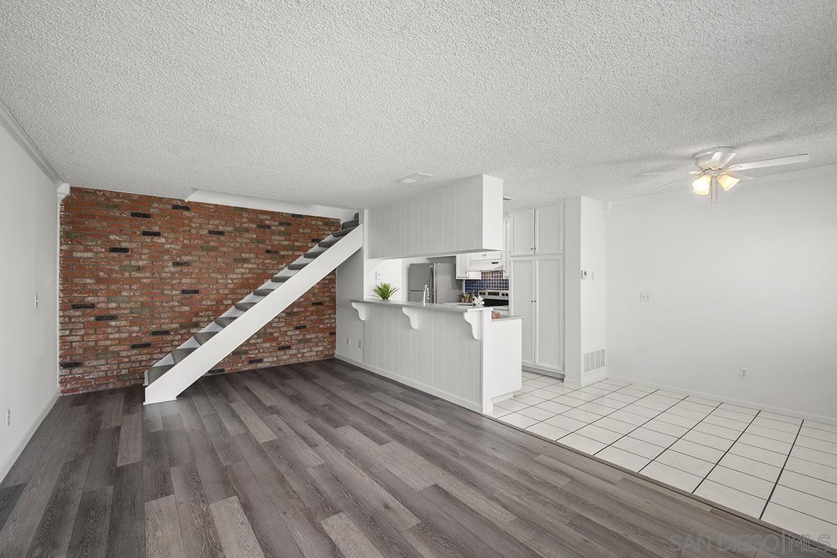 Detail Gallery Image 5 of 29 For 9837  Mission Gorge  #3,  Santee,  CA 92071 - 2 Beds | 1 Baths