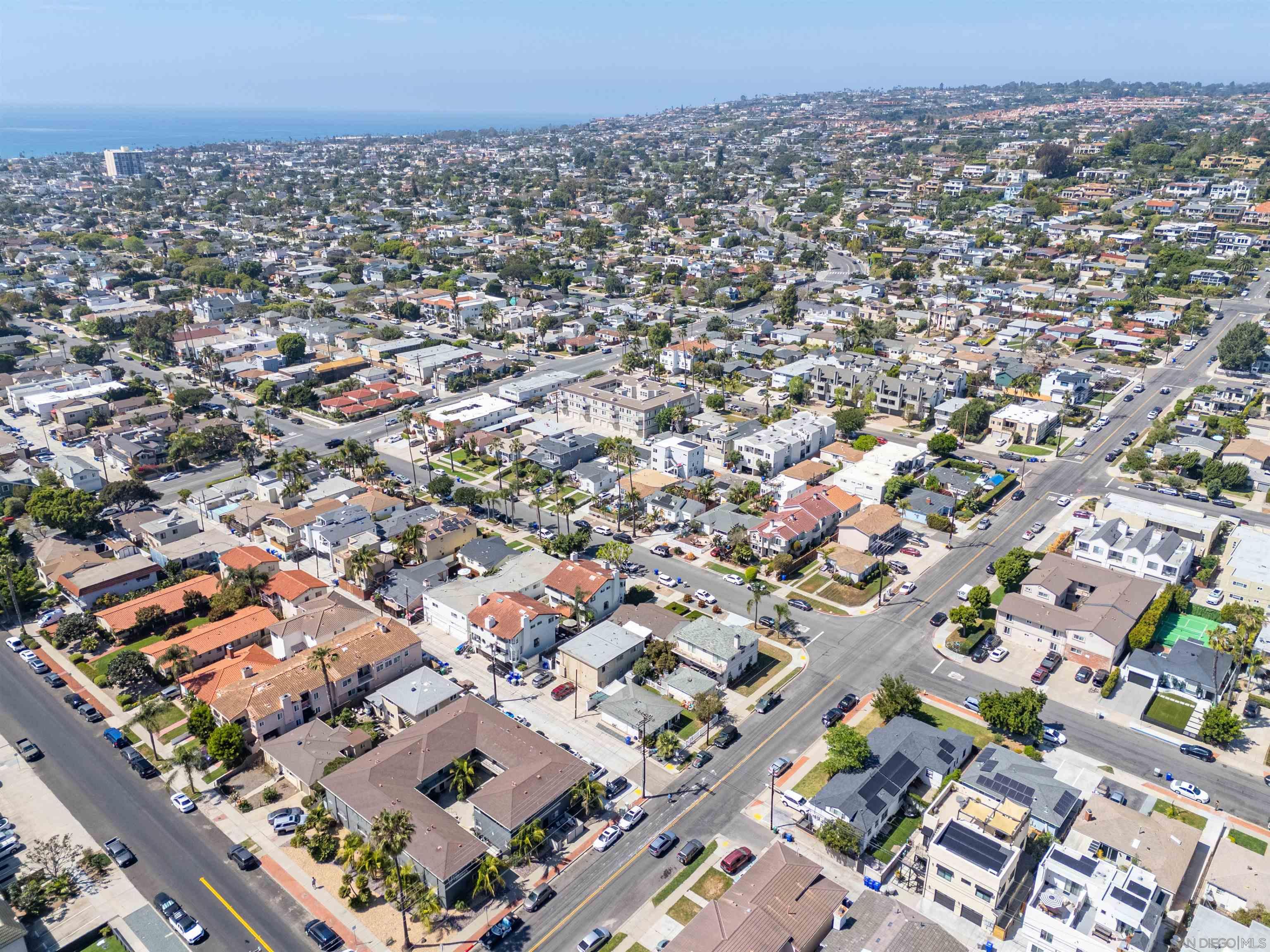 Detail Gallery Image 25 of 26 For 1671-73  Missouri St, San Diego,  CA 92109 - – Beds | – Baths