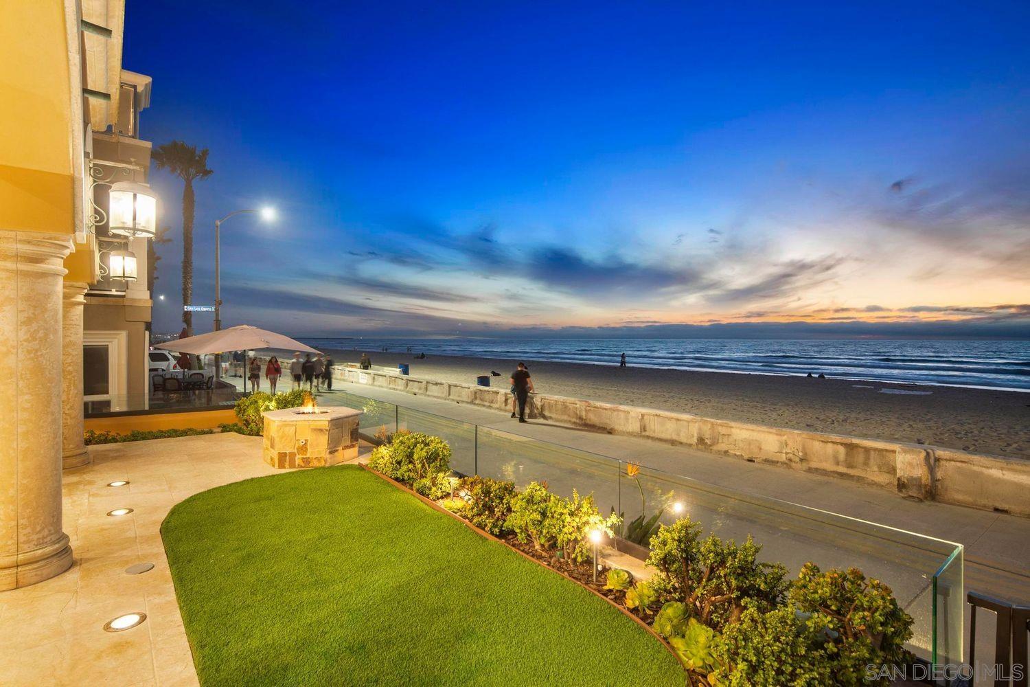 Detail Gallery Image 49 of 53 For 3409  Ocean Front Walk, San Diego,  CA 92109 - 5 Beds | 3/1 Baths