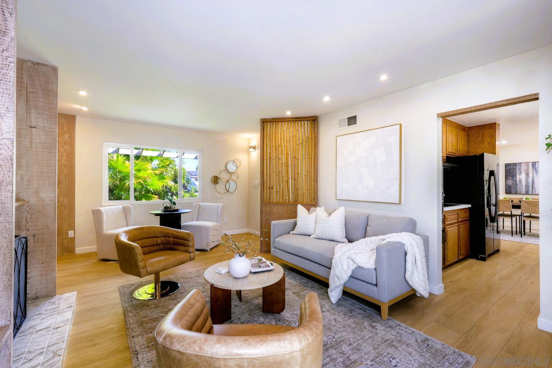 Detail Gallery Image 11 of 21 For , San Diego,  CA 92117 - 3 Beds | 2 Baths