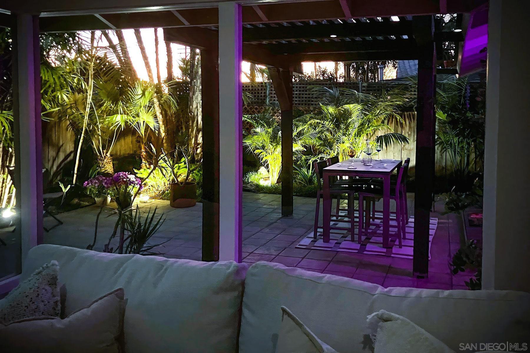 Detail Gallery Image 19 of 21 For , San Diego,  CA 92117 - 3 Beds | 2 Baths