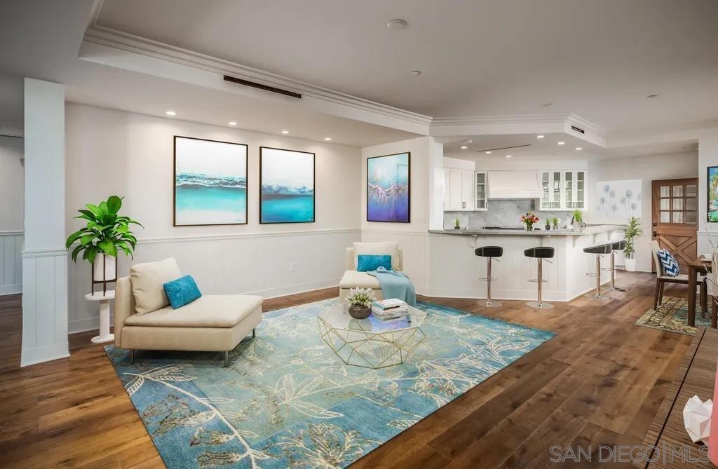 Detail Gallery Image 11 of 25 For 1245  Coast, La Jolla,  CA 92037 - 4 Beds | 4/1 Baths