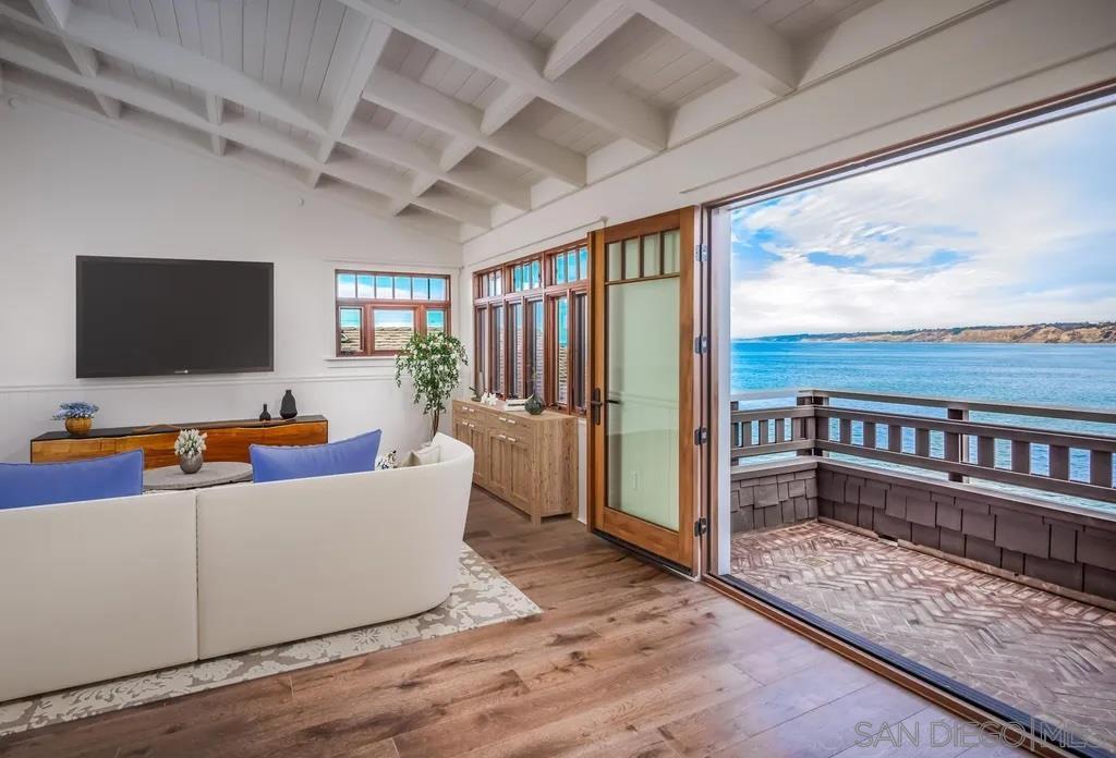 Detail Gallery Image 13 of 25 For 1245  Coast, La Jolla,  CA 92037 - 4 Beds | 4/1 Baths