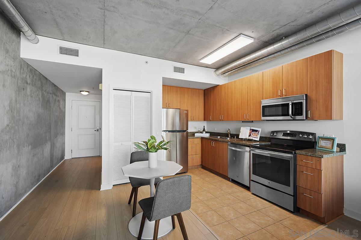 Detail Gallery Image 11 of 31 For 1080  Park Blvd  #1512,  San Diego,  CA 92101 - 1 Beds | 1 Baths