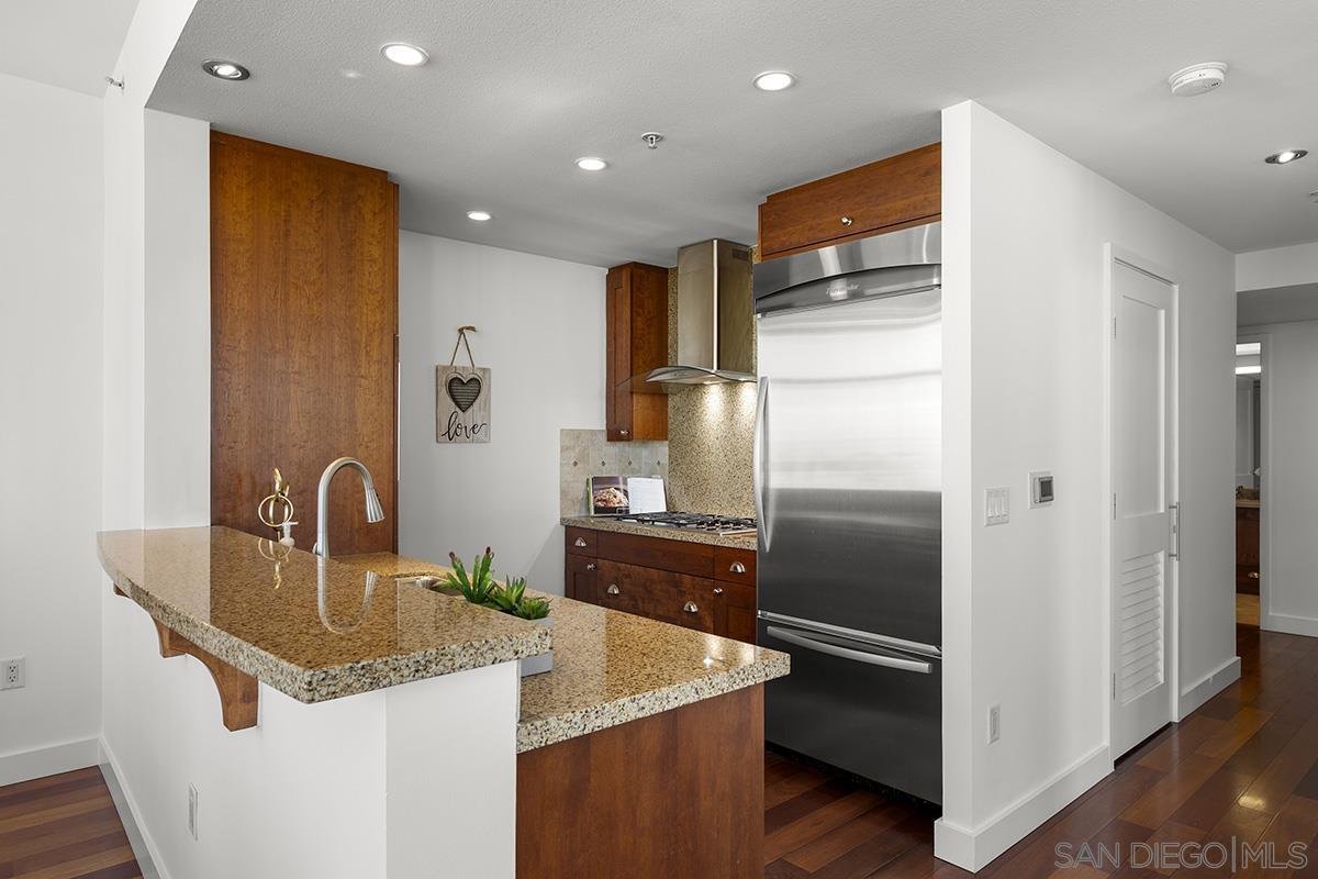 Detail Gallery Image 13 of 52 For 700 W E Street  #1903,  San Diego,  CA 92101 - 2 Beds | 2 Baths