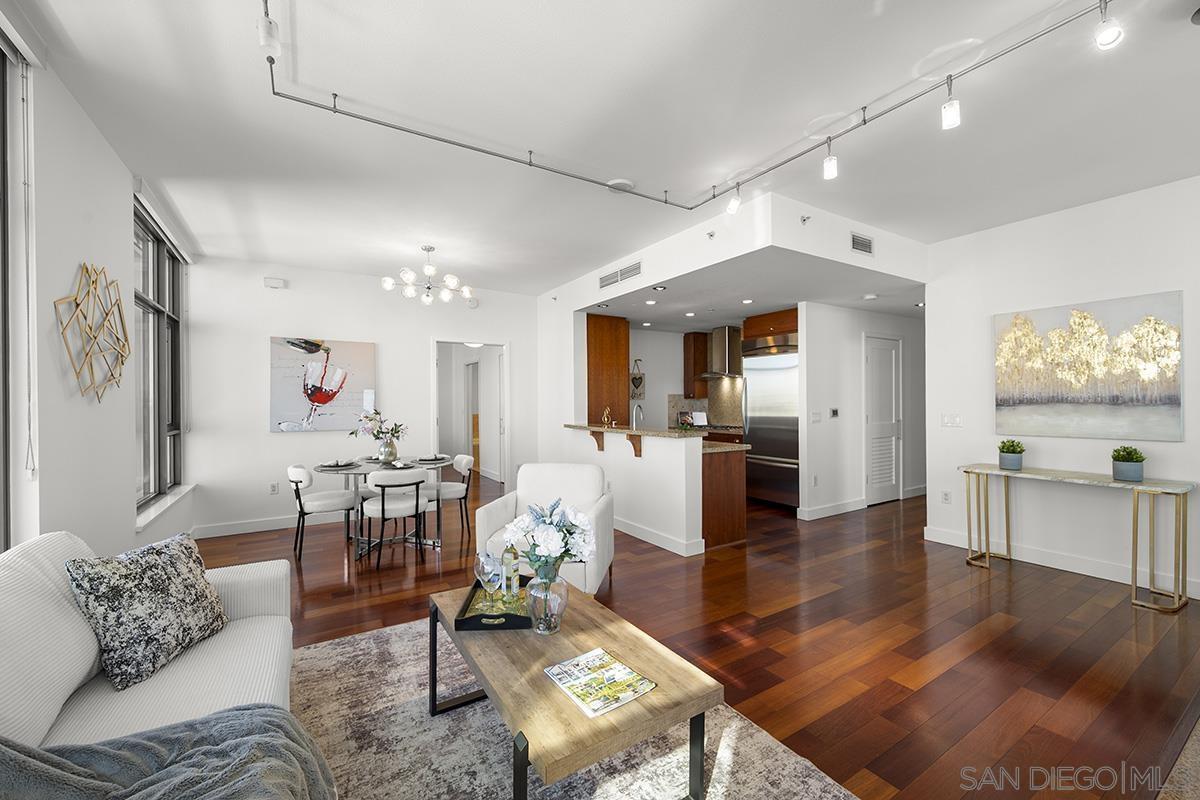 Detail Gallery Image 8 of 52 For 700 W E Street  #1903,  San Diego,  CA 92101 - 2 Beds | 2 Baths