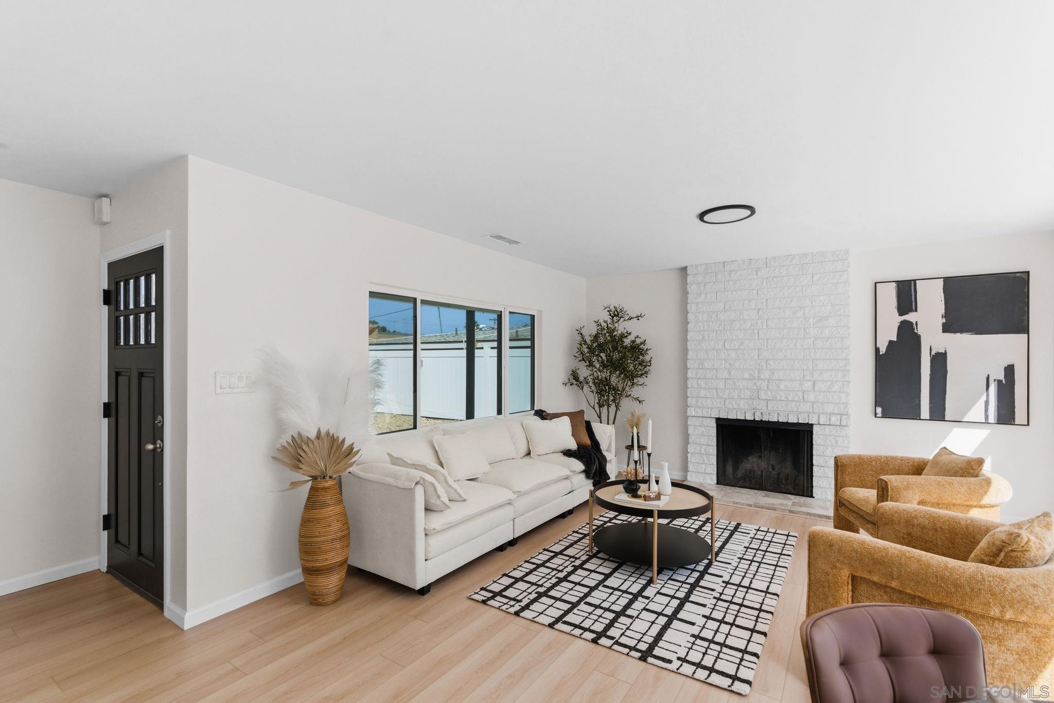 Detail Gallery Image 21 of 47 For 2835  Deerpark Dr., San Diego,  CA 92110 - 3 Beds | 2 Baths