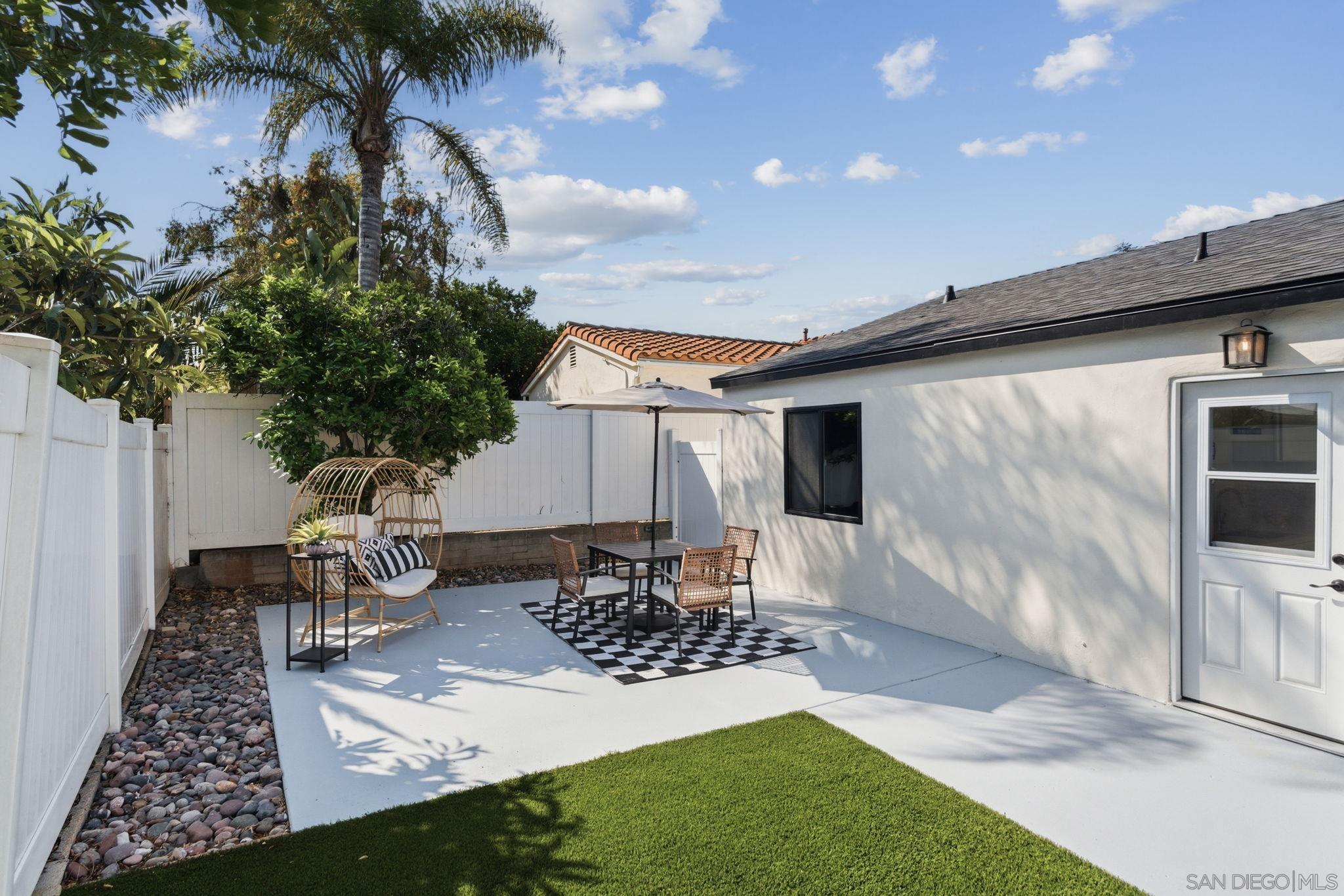 Detail Gallery Image 39 of 47 For 2835  Deerpark Dr., San Diego,  CA 92110 - 3 Beds | 2 Baths