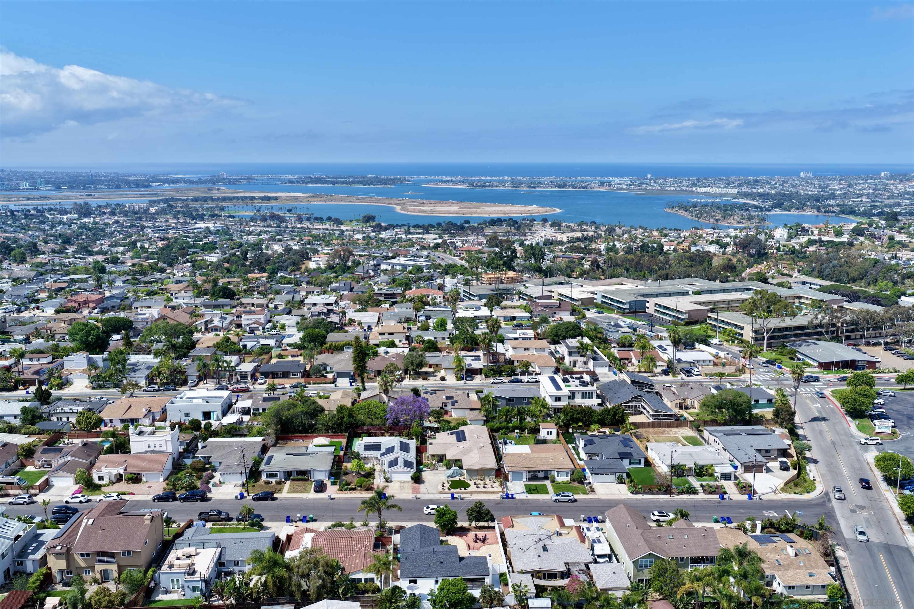 Detail Gallery Image 42 of 47 For 2835  Deerpark Dr., San Diego,  CA 92110 - 3 Beds | 2 Baths