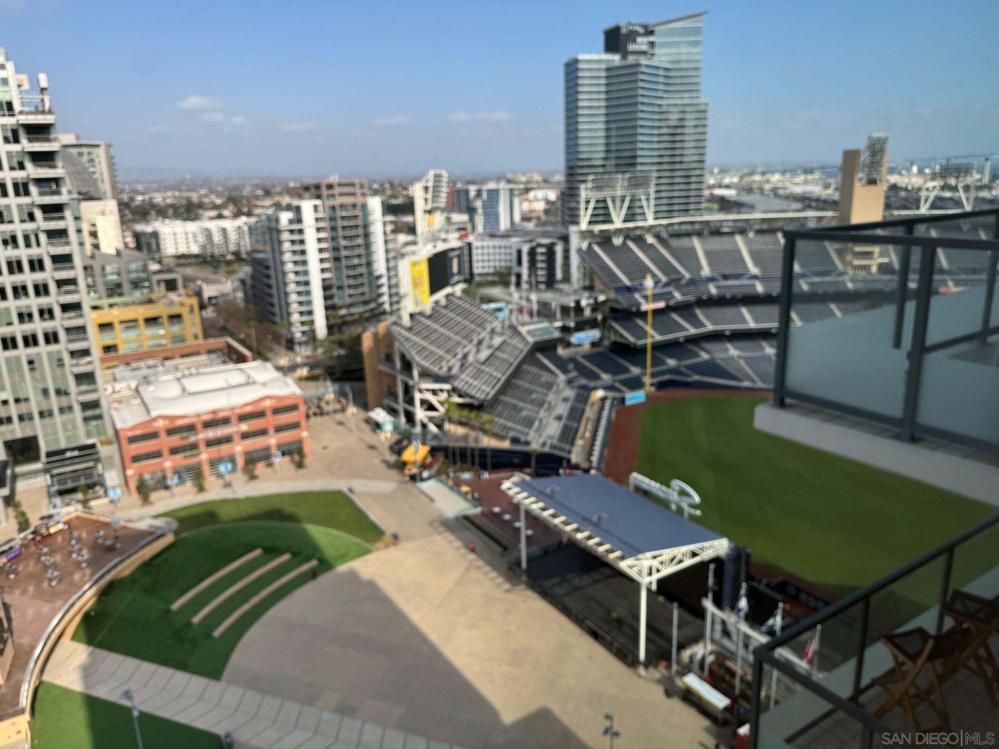 Detail Gallery Image 17 of 35 For 325  7th Avenue  #1701,  San Diego,  CA 92101 - 2 Beds | 2 Baths