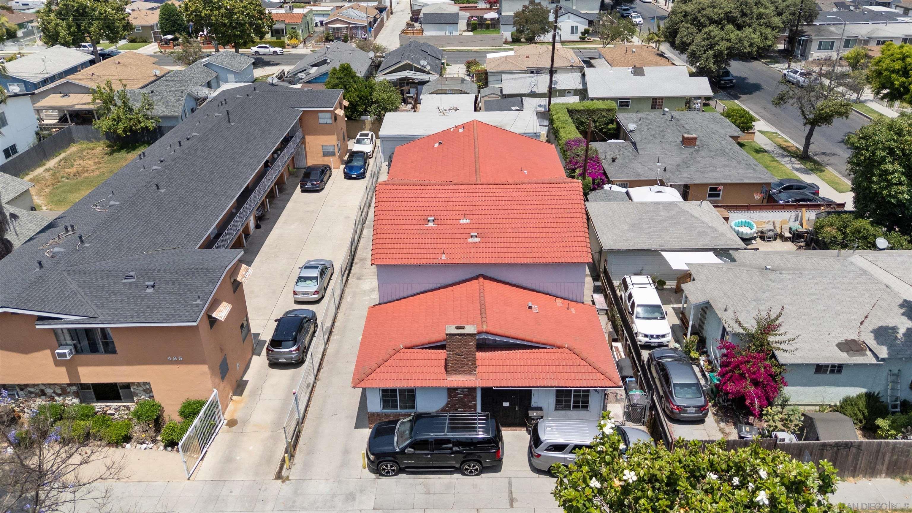 Detail Gallery Image 2 of 28 For 489 E 55th St E, Long Beach,  CA 90805 - – Beds | – Baths