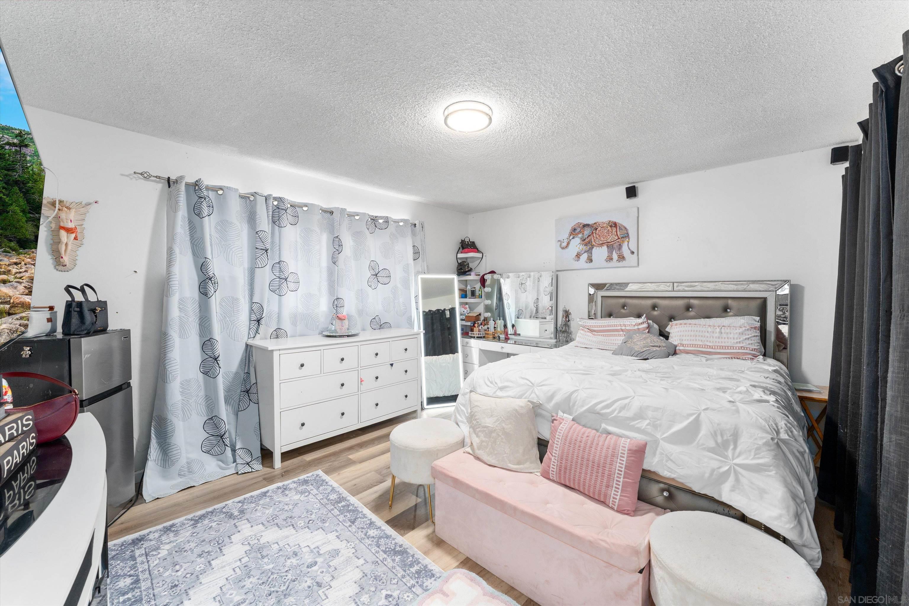 Detail Gallery Image 15 of 28 For 489 E 55th St E, Long Beach,  CA 90805 - – Beds | – Baths