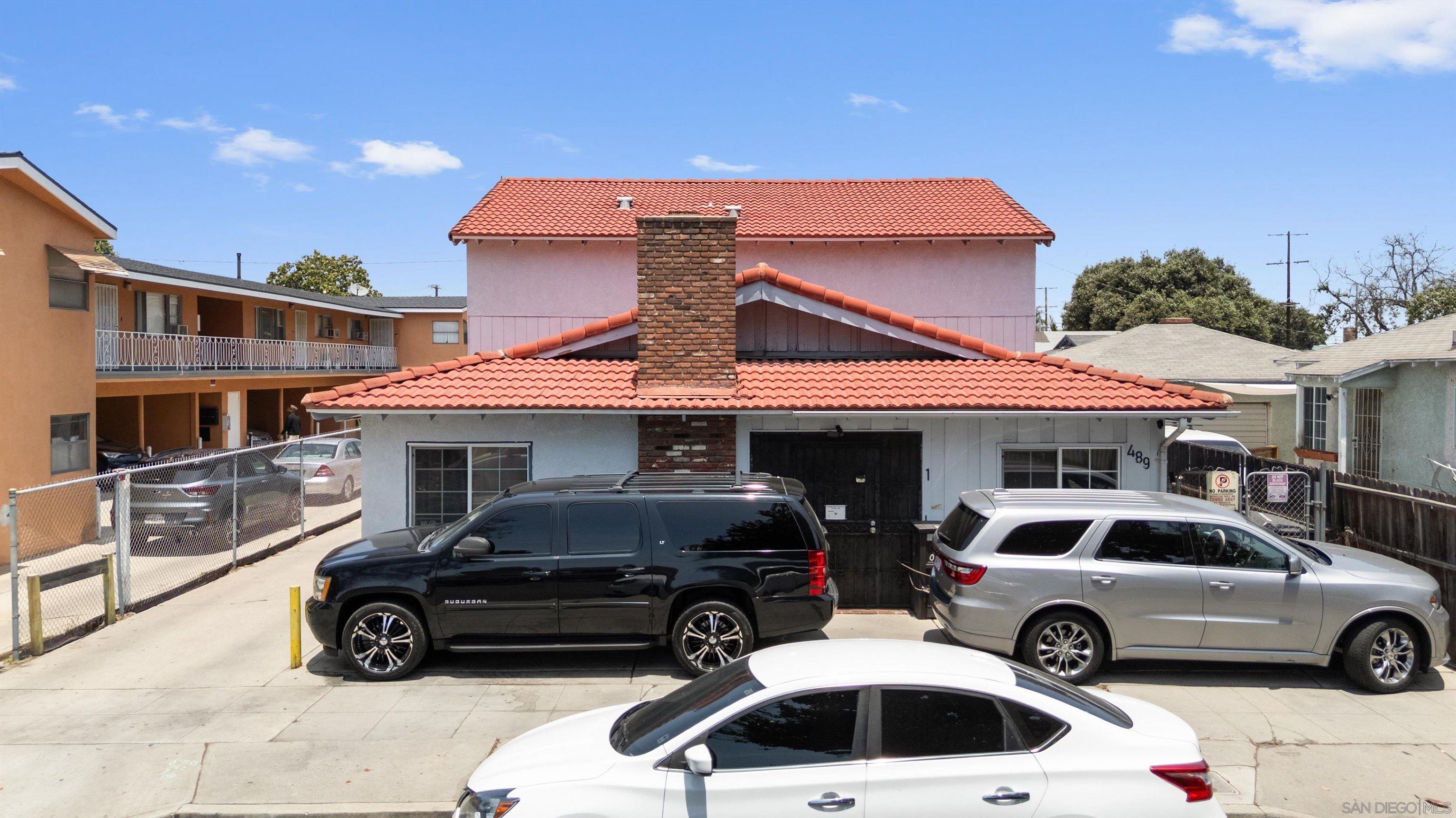 Detail Gallery Image 4 of 28 For 489 E 55th St E, Long Beach,  CA 90805 - – Beds | – Baths