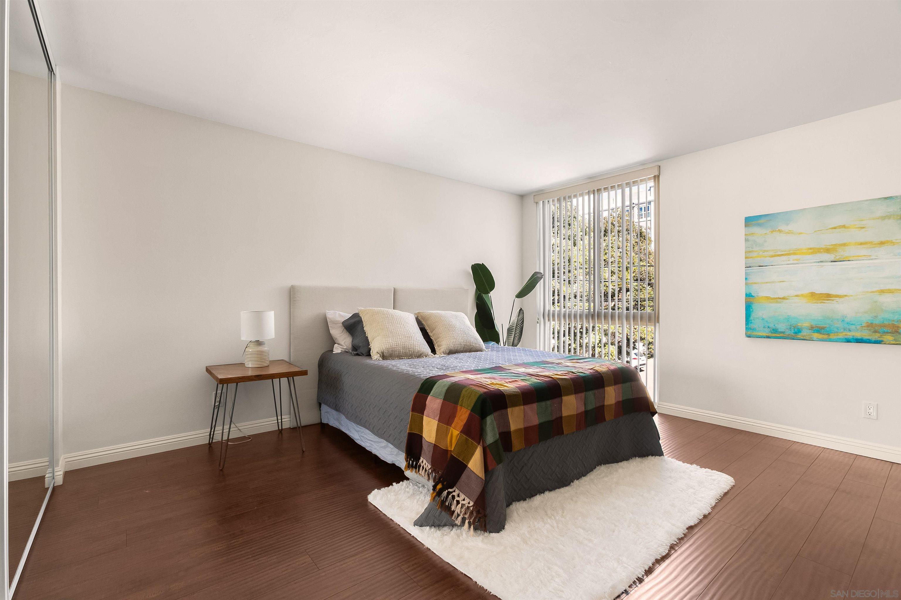 Detail Gallery Image 11 of 19 For 3825  Centre  #24,  San Diego,  CA 92103 - 2 Beds | 2 Baths