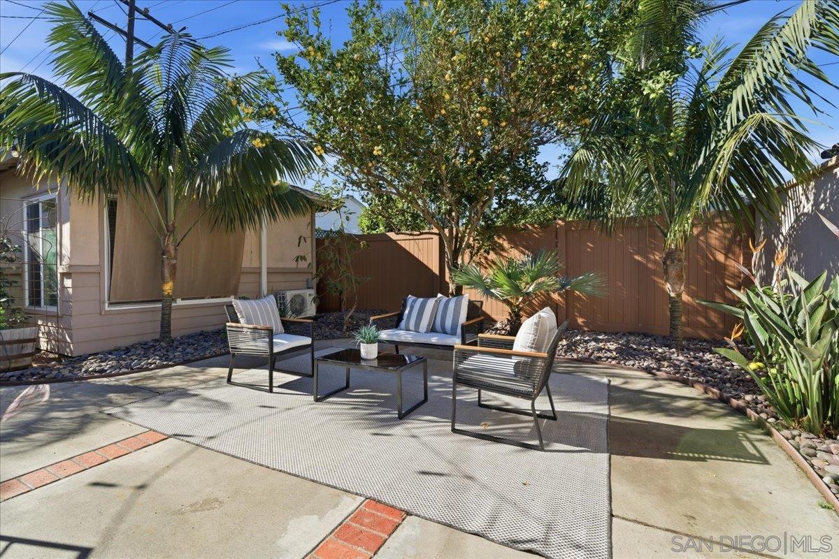 Detail Gallery Image 11 of 43 For 3634  Crown Point Dr, San Diego,  CA 92109 - – Beds | – Baths