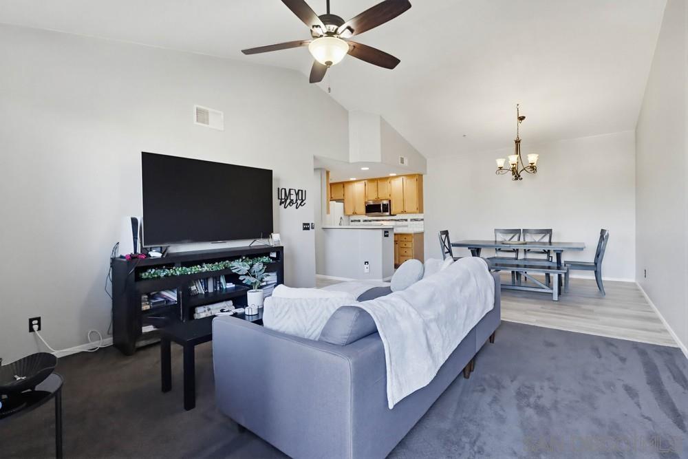 Detail Gallery Image 4 of 39 For 1346  Nicolette Ave  #1231,  Chula Vista,  CA 91913 - 3 Beds | 2 Baths