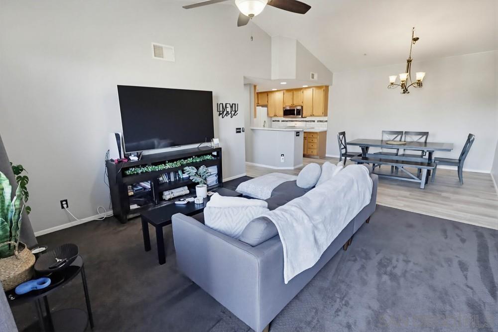 Detail Gallery Image 5 of 39 For 1346  Nicolette Ave  #1231,  Chula Vista,  CA 91913 - 3 Beds | 2 Baths