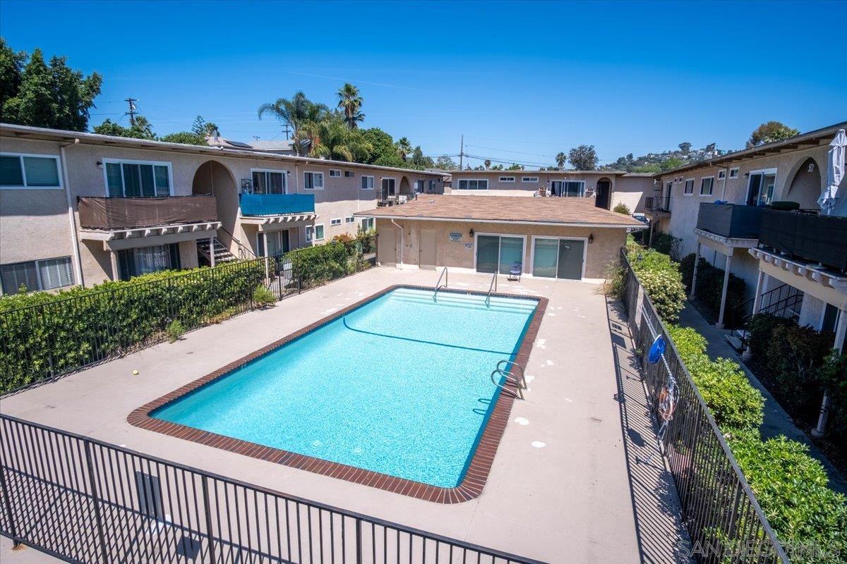 Detail Gallery Image 19 of 51 For 4281  Lowell St  #24,  La Mesa,  CA 91941 - 3 Beds | 2 Baths
