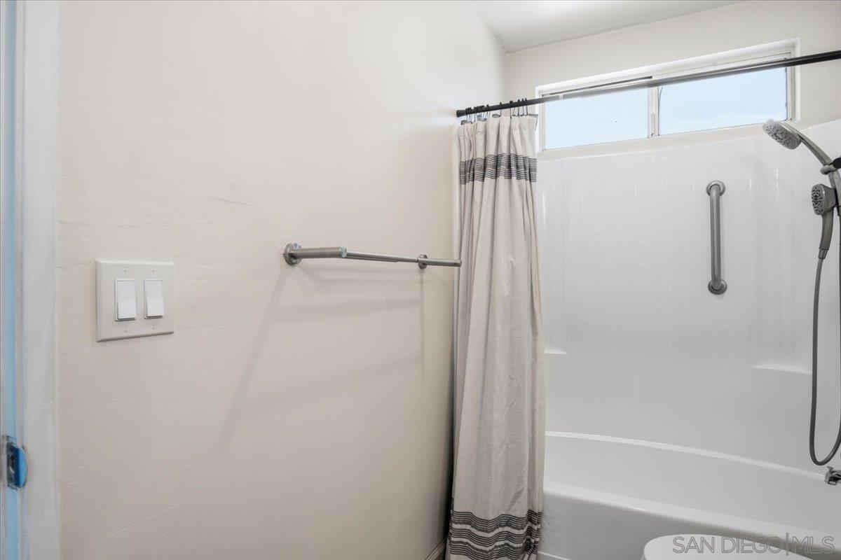 Detail Gallery Image 32 of 51 For 4281  Lowell St  #24,  La Mesa,  CA 91941 - 3 Beds | 2 Baths