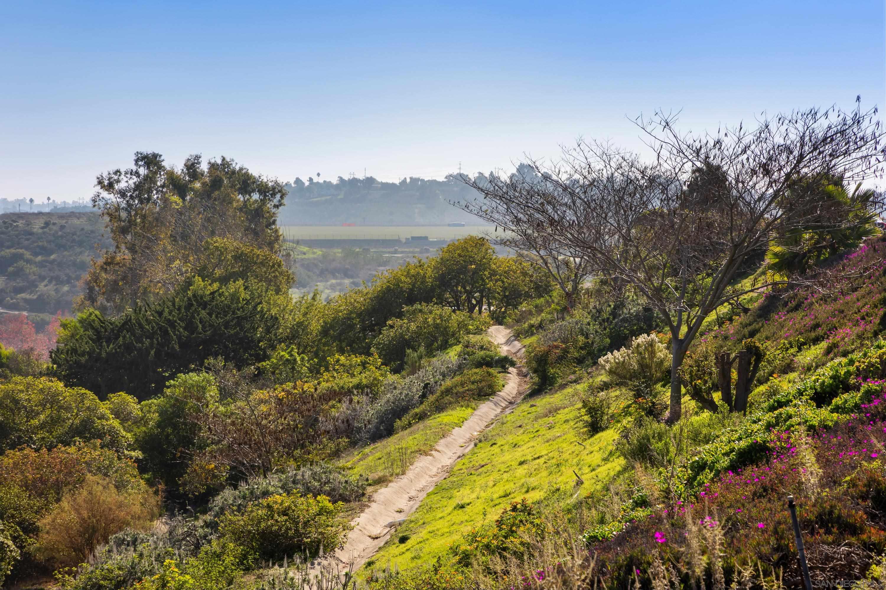 Detail Gallery Image 31 of 43 For 3875  Vista Campana South  #32,  Oceanside,  CA 92057 - 1 Beds | 1 Baths