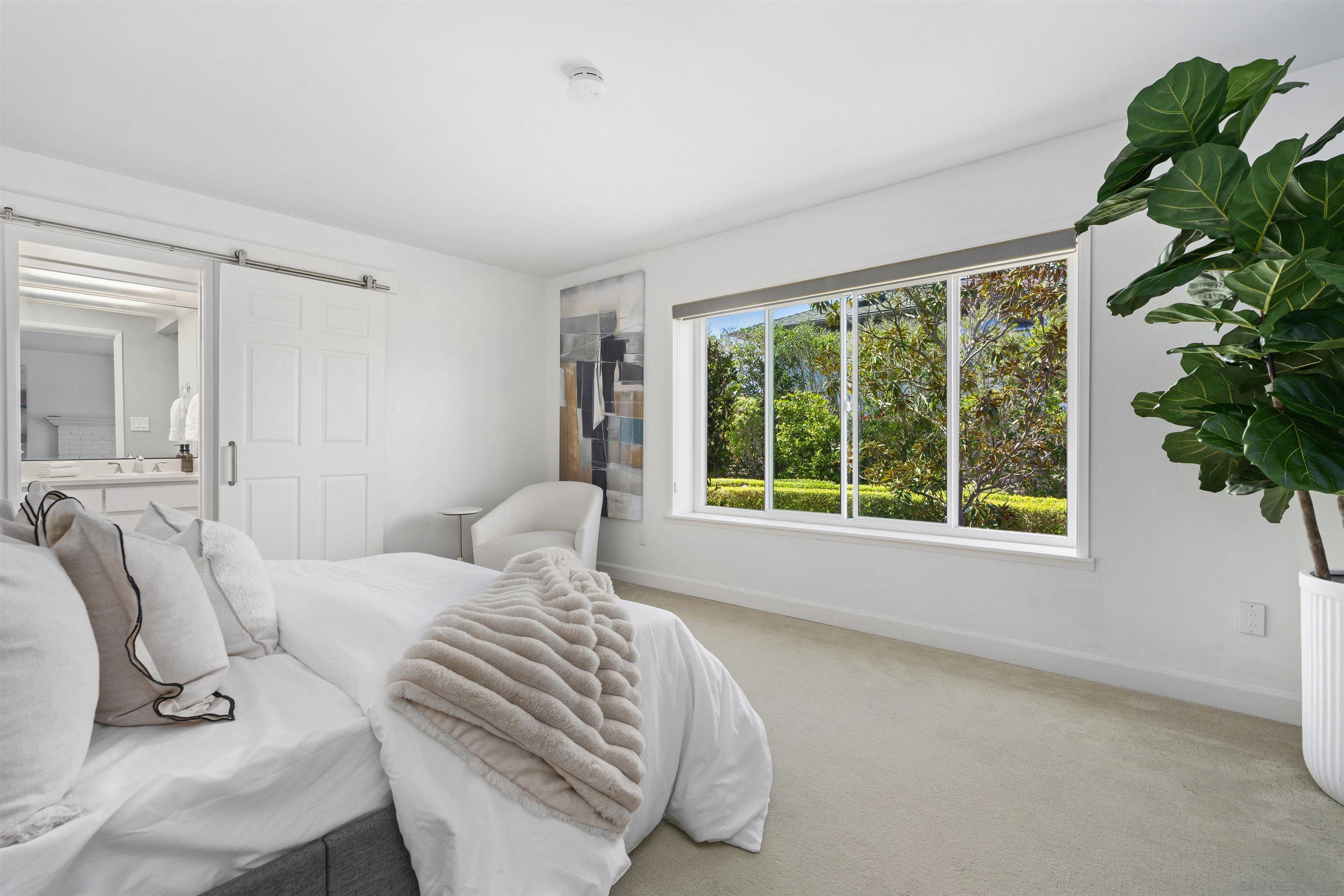 Detail Gallery Image 29 of 44 For 445  Avenida Primavera, Del Mar,  CA 92014 - 4 Beds | 2 Baths