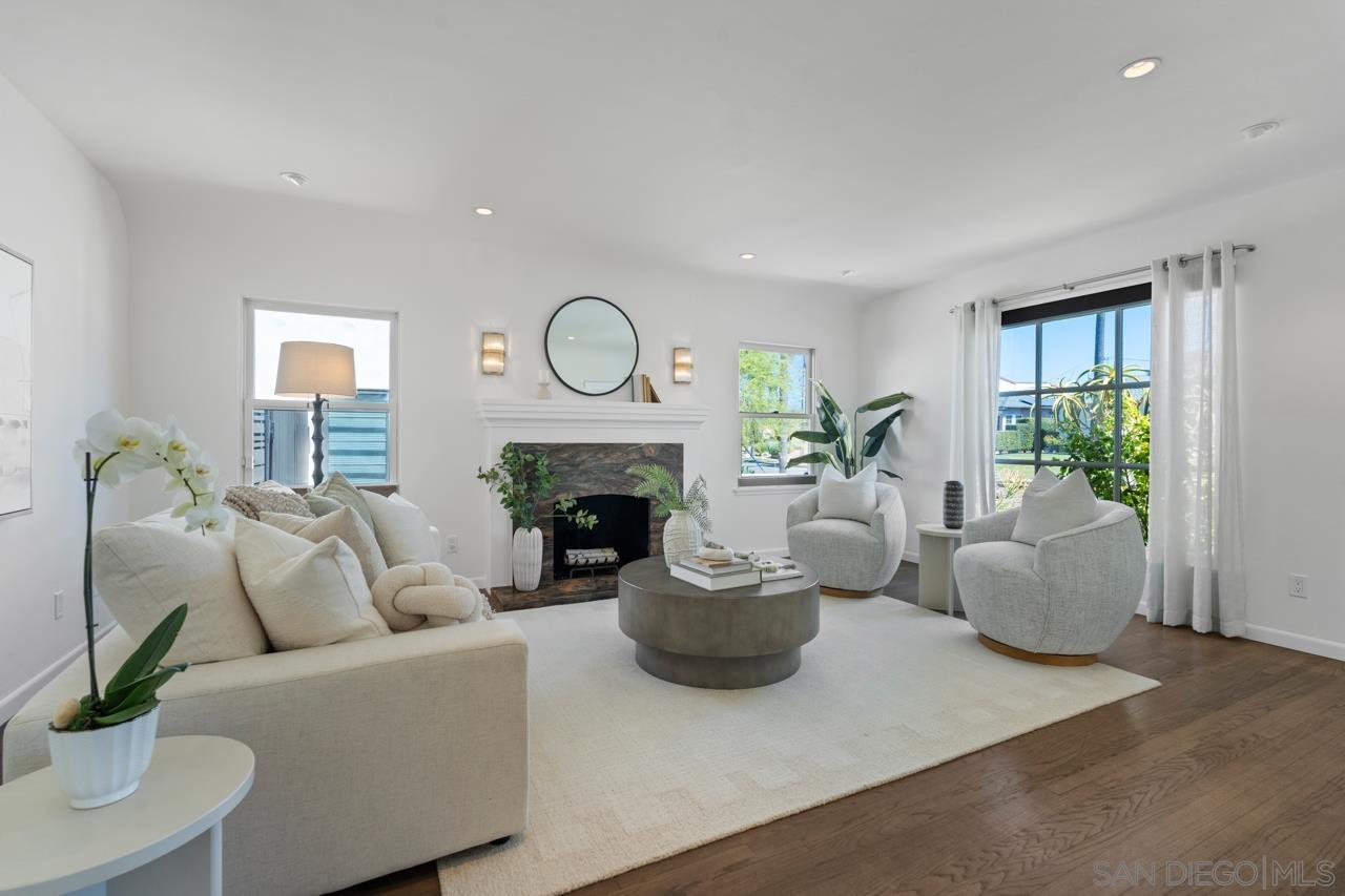 Detail Gallery Image 12 of 62 For 4021 S S Hempstead Cir, San Diego,  CA 92116 - 3 Beds | 3 Baths