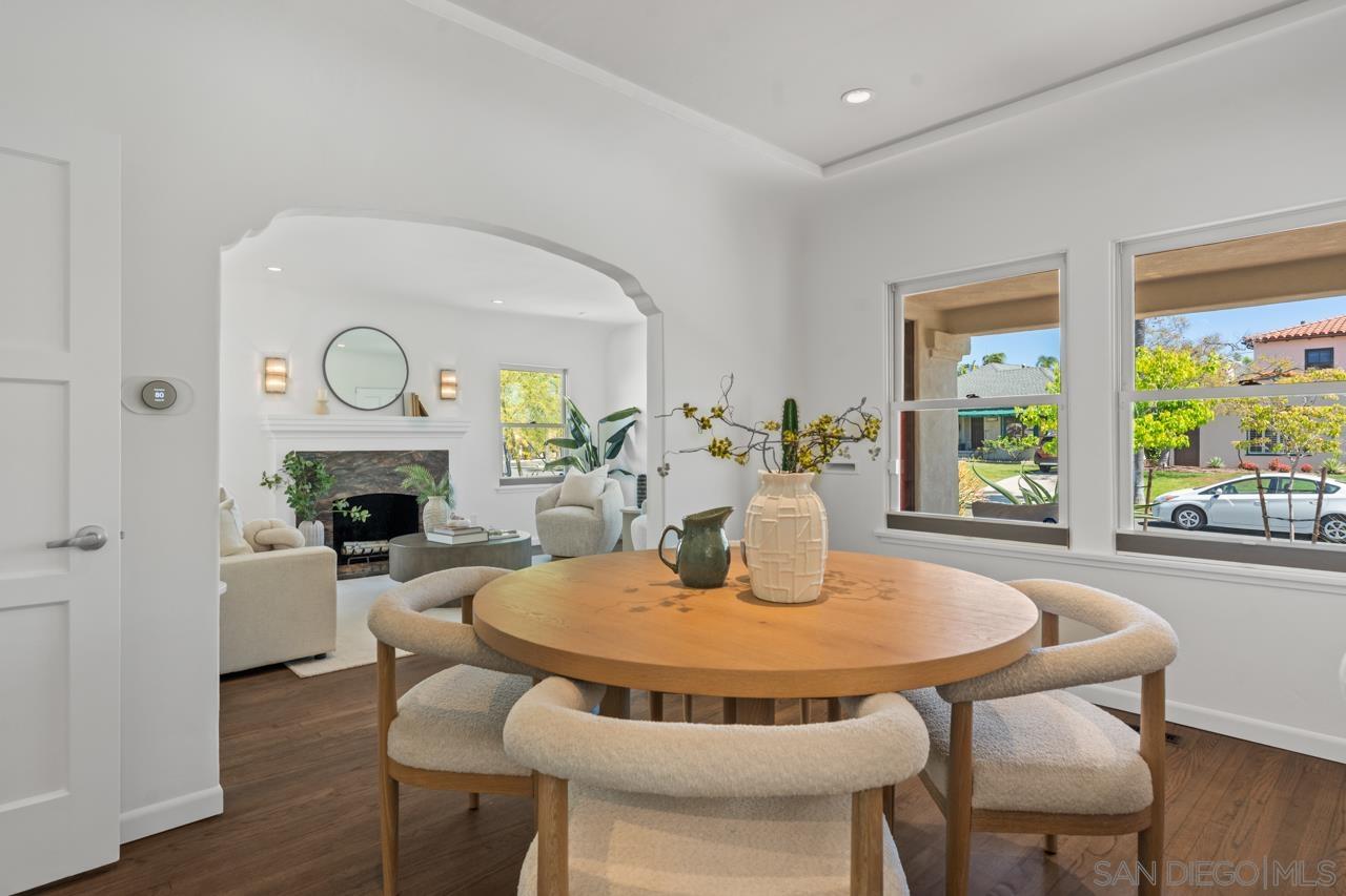 Detail Gallery Image 17 of 62 For 4021 S S Hempstead Cir, San Diego,  CA 92116 - 3 Beds | 3 Baths