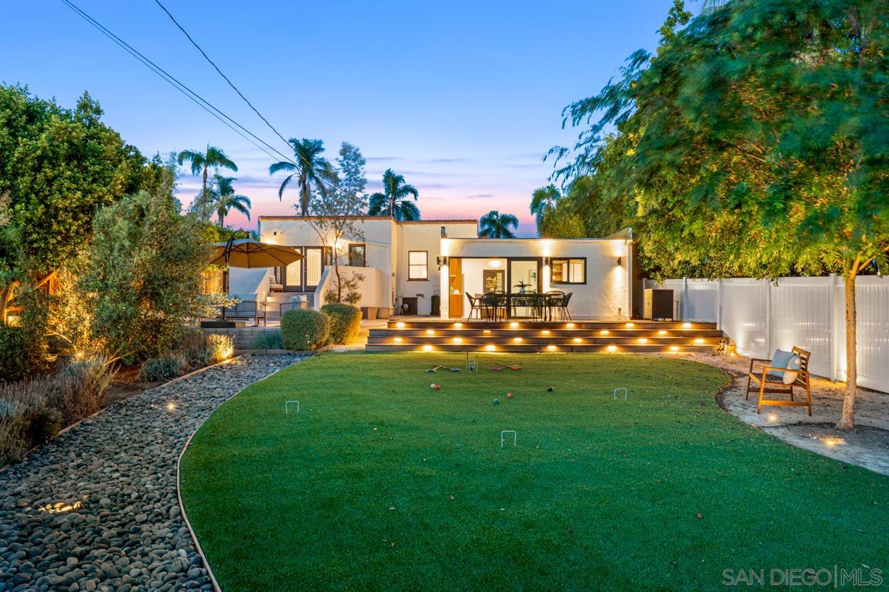 Detail Gallery Image 25 of 62 For 4021 S S Hempstead Cir, San Diego,  CA 92116 - 3 Beds | 3 Baths