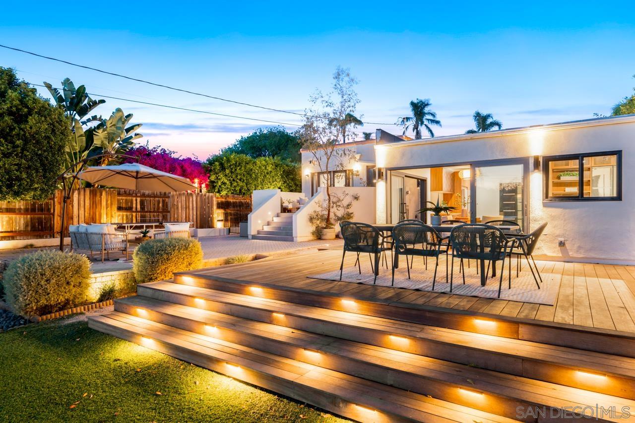 Detail Gallery Image 26 of 62 For 4021 S S Hempstead Cir, San Diego,  CA 92116 - 3 Beds | 3 Baths