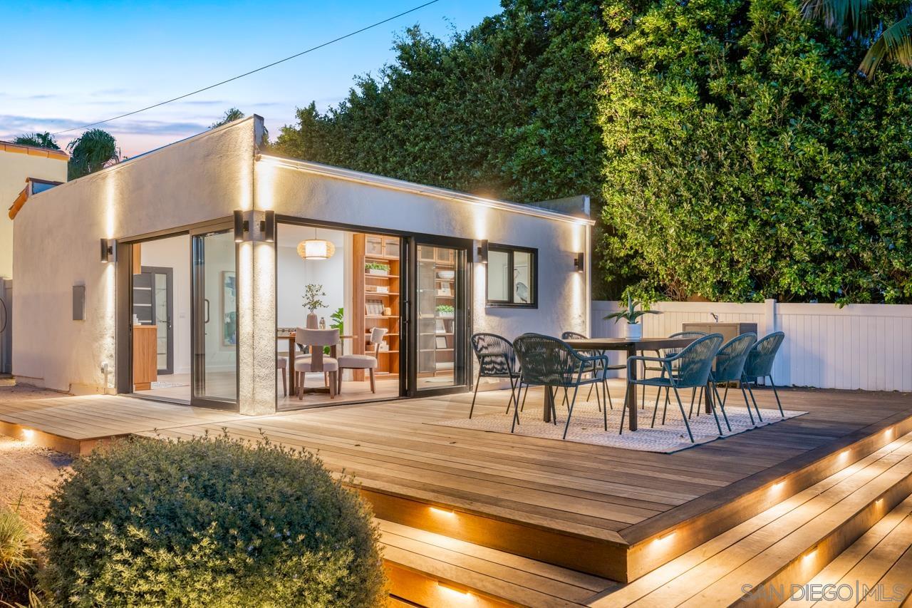 Detail Gallery Image 27 of 62 For 4021 S S Hempstead Cir, San Diego,  CA 92116 - 3 Beds | 3 Baths